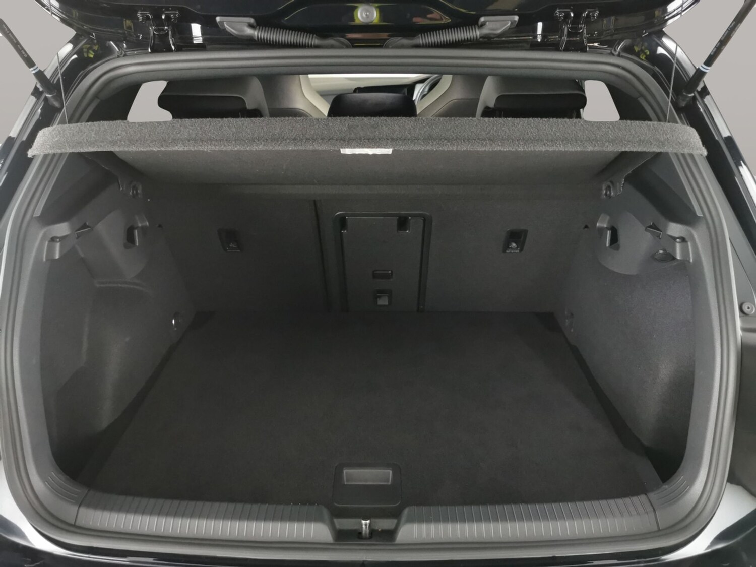 Used Volkswagen Golf for sale - 77360924: Photo 31