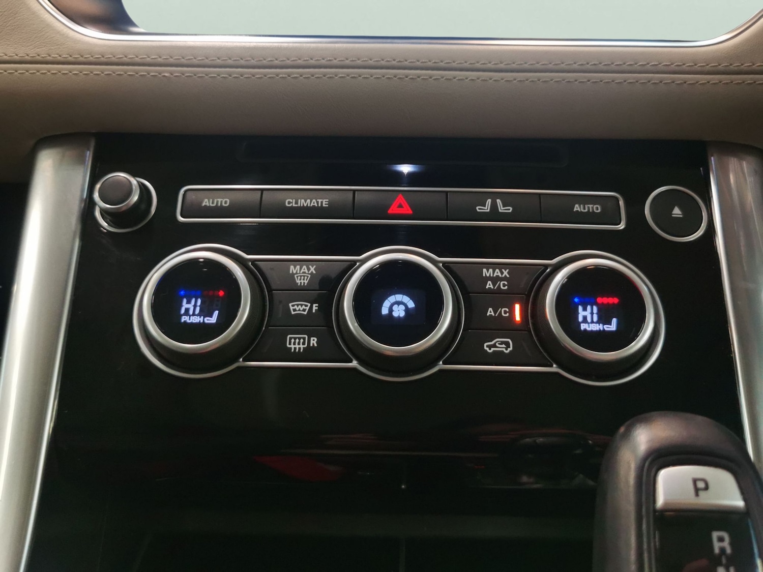 Used Land Rover Range Rover Sport 2017 for sale - 76650832: Photo 21