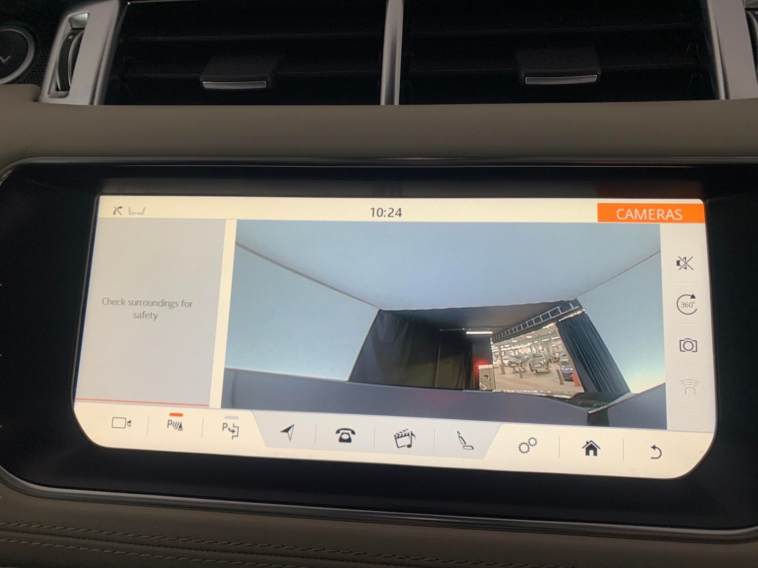 Used Land Rover Range Rover Sport 2017 for sale - 76650832: Photo 6