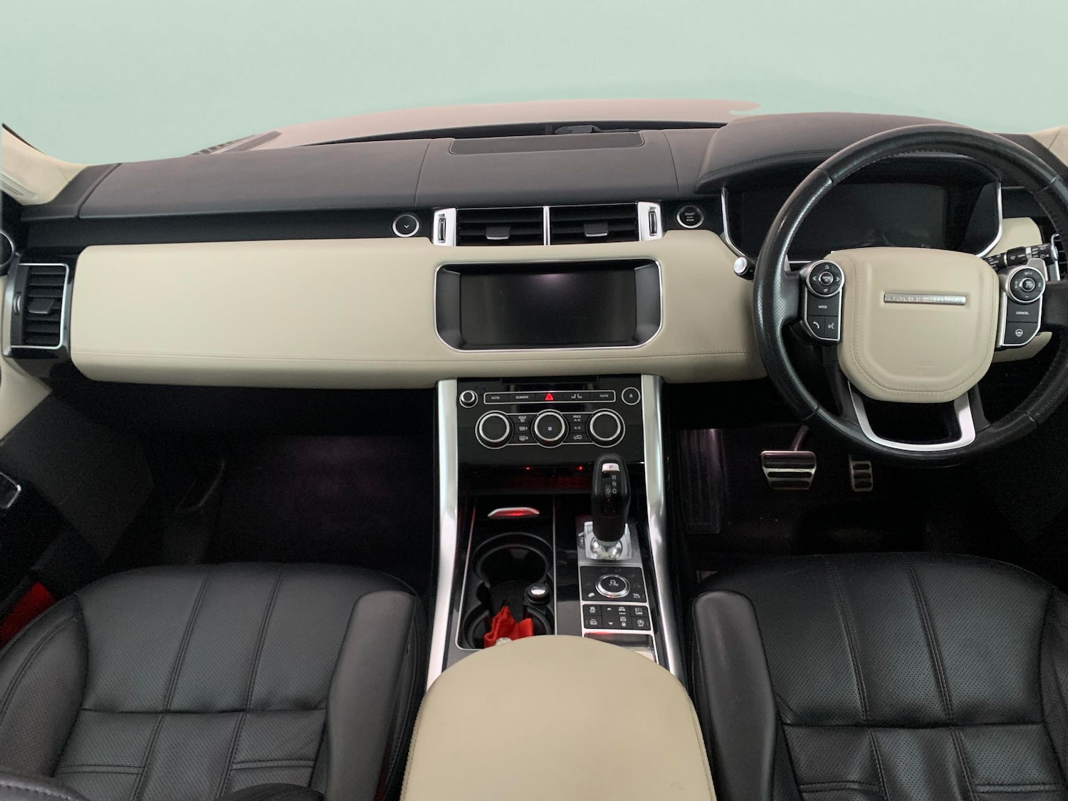 Used Land Rover Range Rover Sport 2017 for sale - 76650832: Photo 9