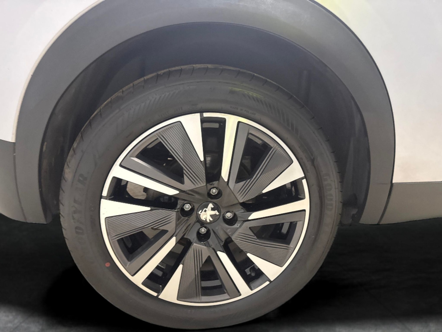 Used Peugeot 2008 2021 for sale - 77023771: Photo 26