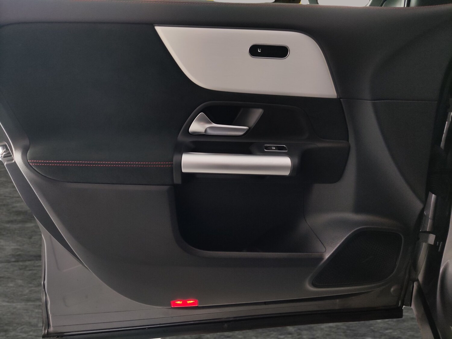 Used Mercedes-Benz EQA 2023 for sale - 78122662: Photo 34