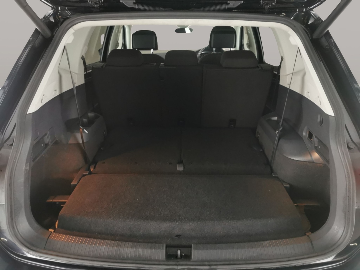 Used Volkswagen Tiguan Allspace 2020 for sale - 76777839: Photo 29