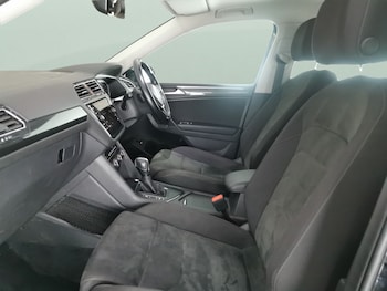 Used Volkswagen Tiguan Allspace 2020 for sale - 76777839: Photo