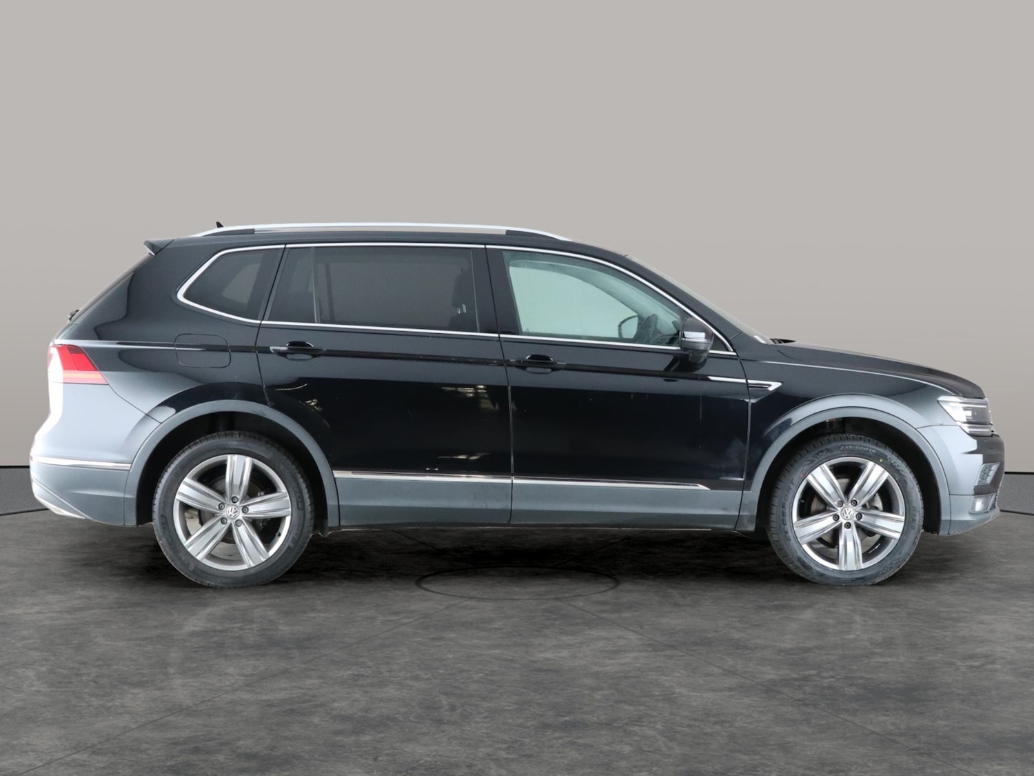 Used Volkswagen Tiguan Allspace 2020 for sale - 76777839: Photo 9