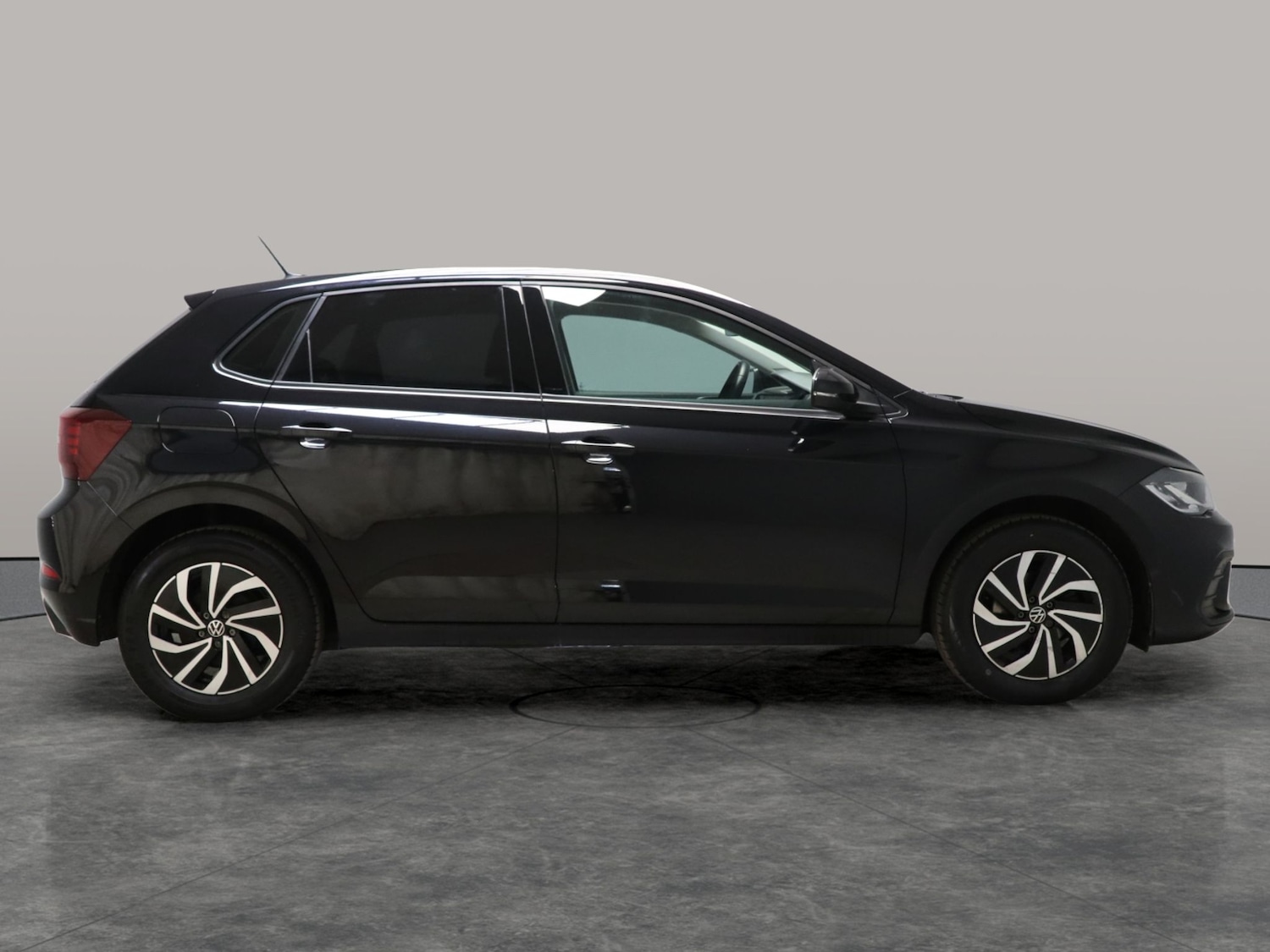 Used Volkswagen Polo 2022 for sale - 76115303: Photo 11