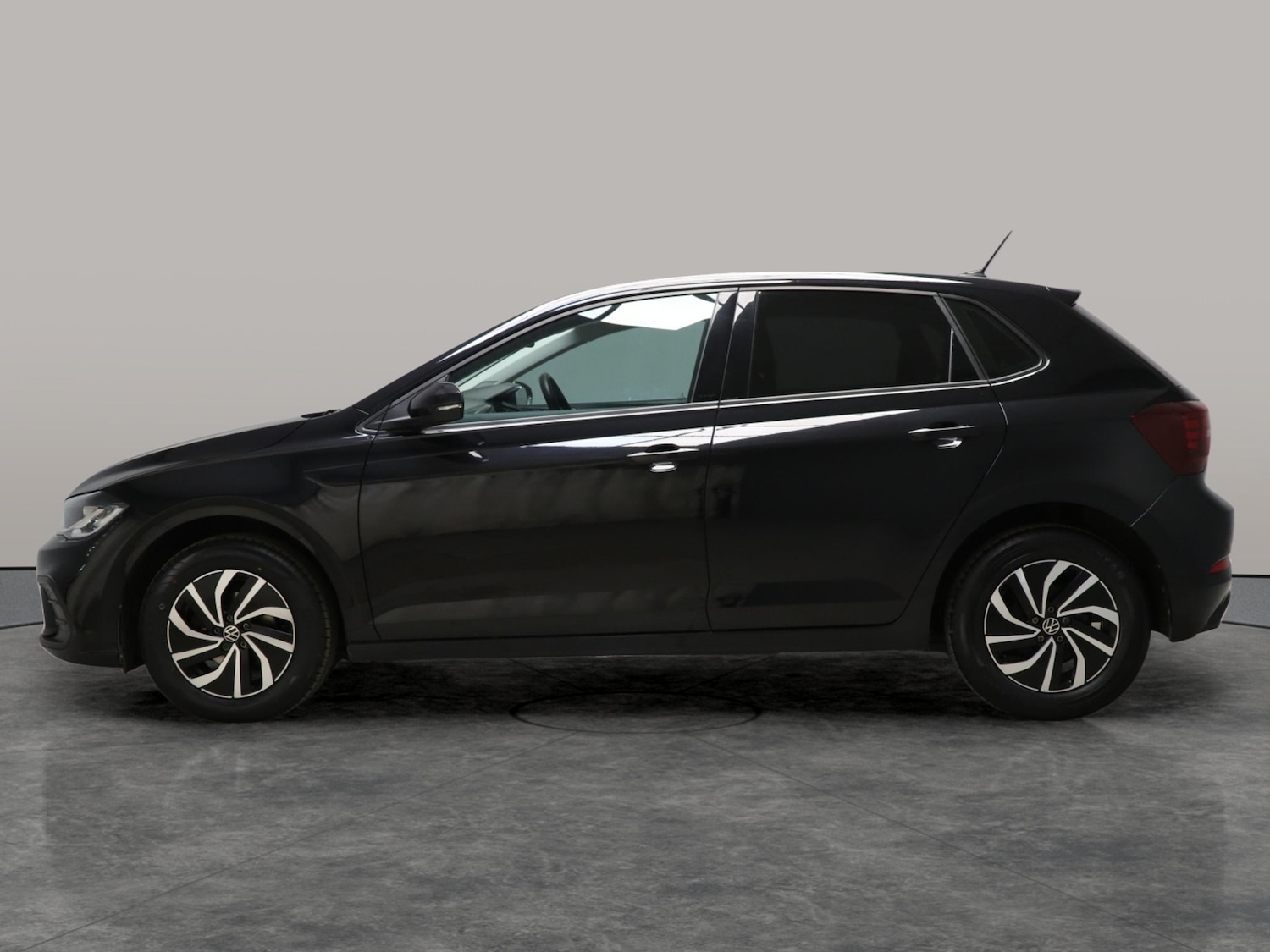 Used Volkswagen Polo 2022 for sale - 76115303: Photo 17