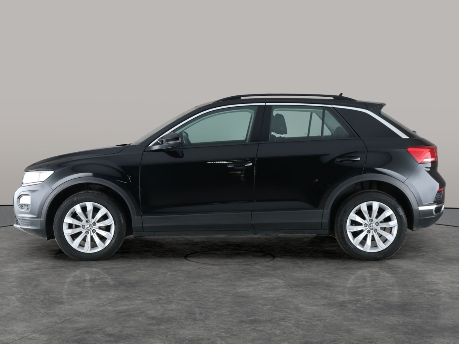Used Volkswagen T-Roc 2020 for sale - 76475432: Photo 14