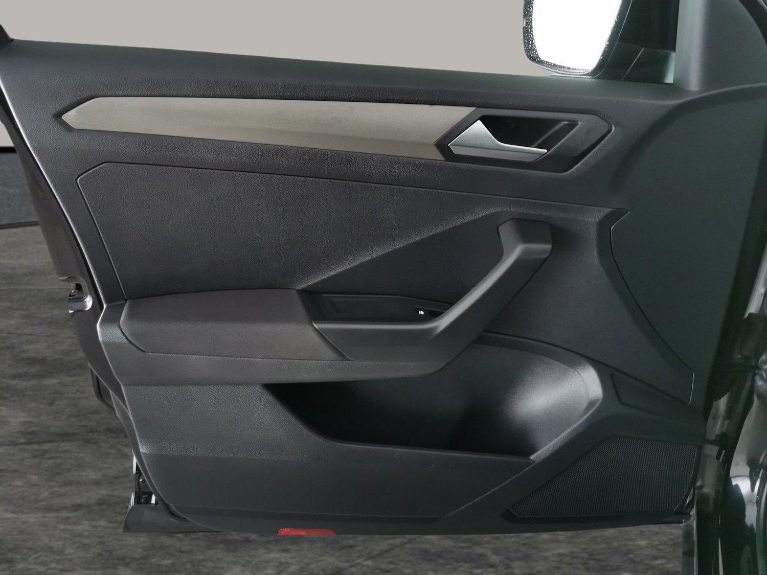 Used Volkswagen T-Roc 2020 for sale - 76475432: Photo 31