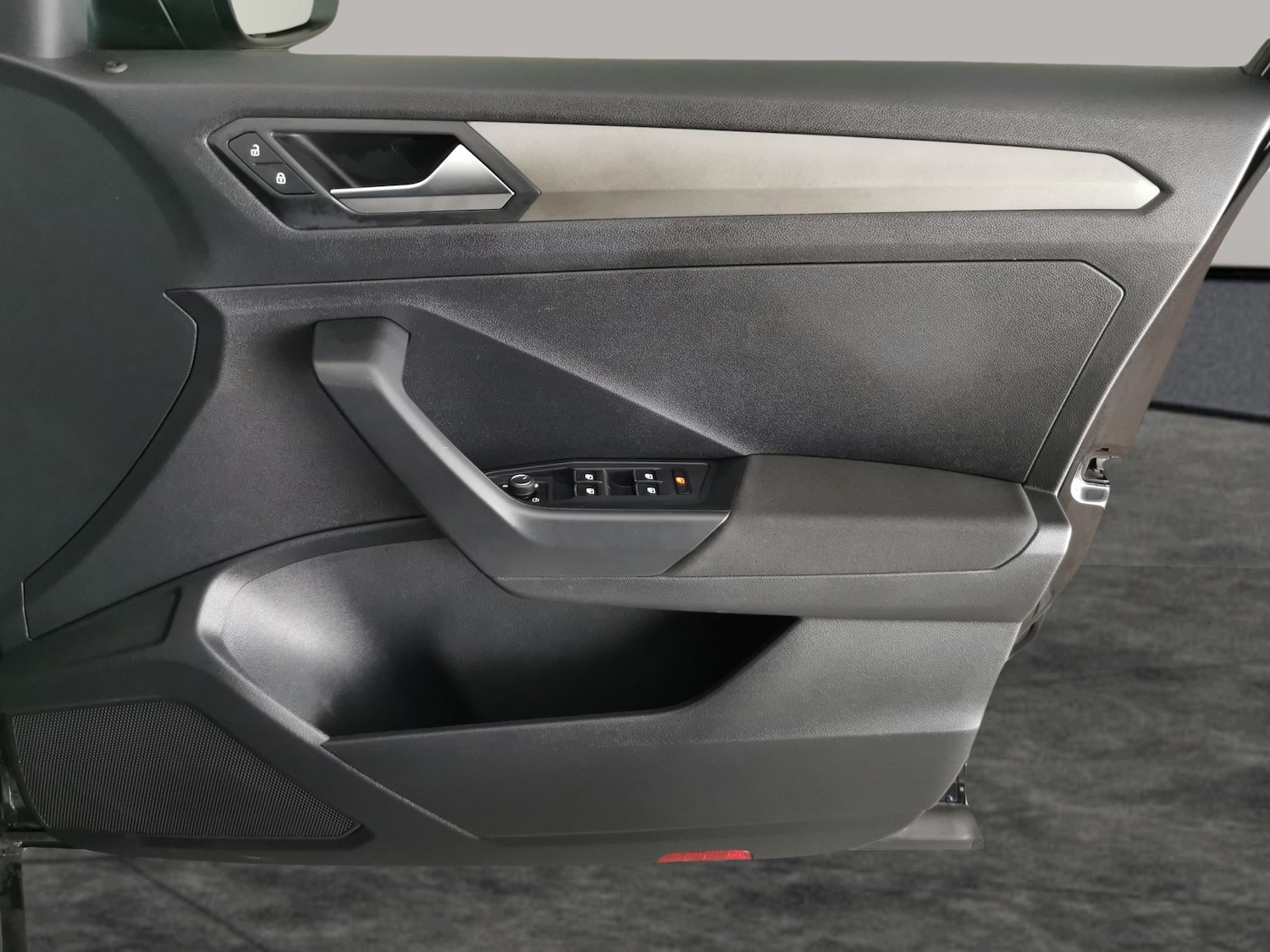 Used Volkswagen T-Roc 2020 for sale - 76475432: Photo 35