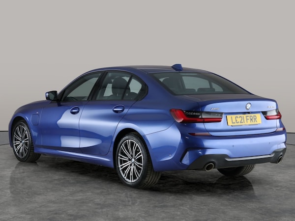 Used BMW 3 Series 2021 for sale - 76209845: Photo 14