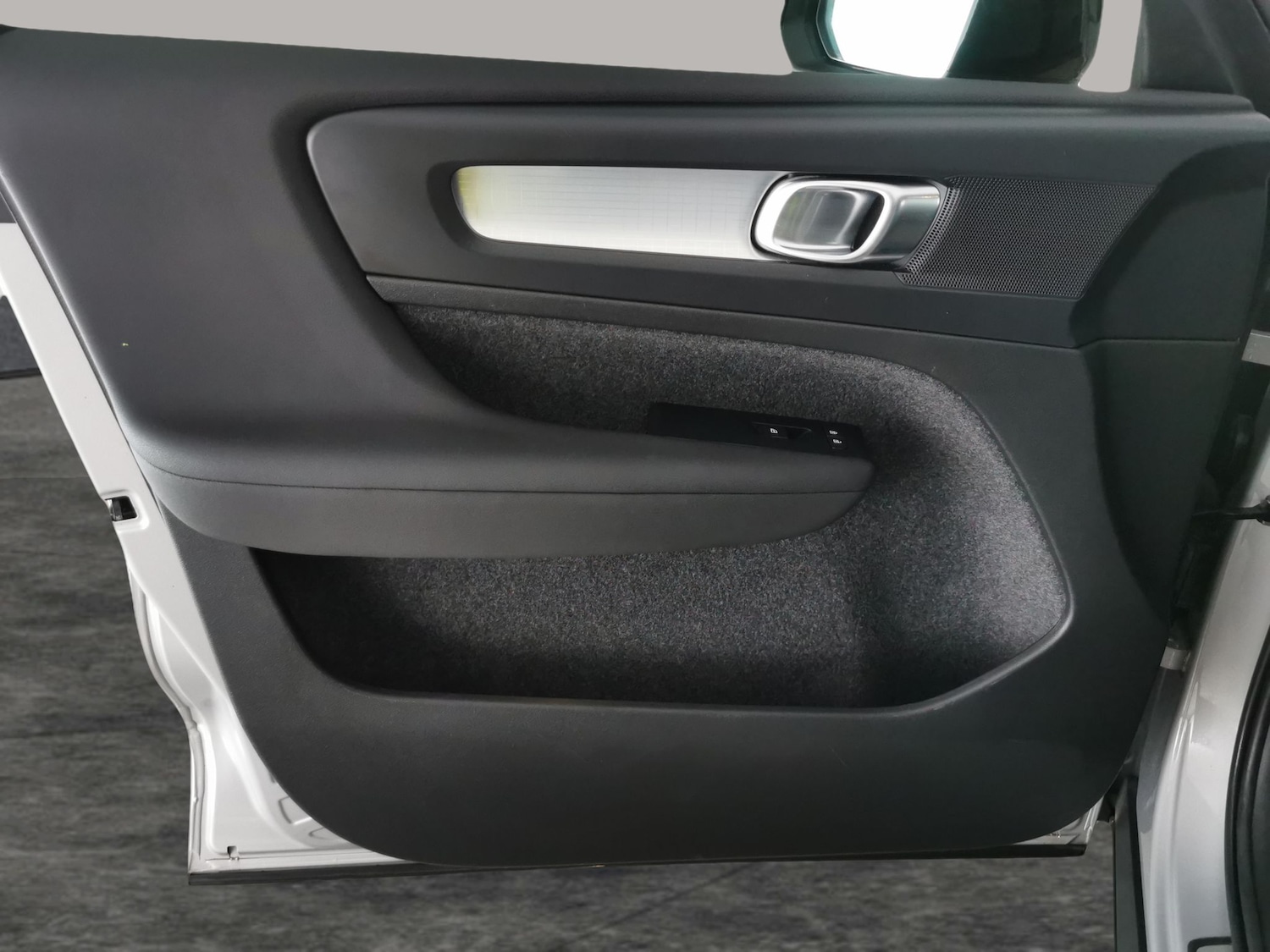 Used Volvo XC40 2022 for sale - 76703984: Photo 30