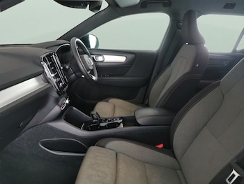 Used Volvo XC40 2022 for sale - 76703984: Photo