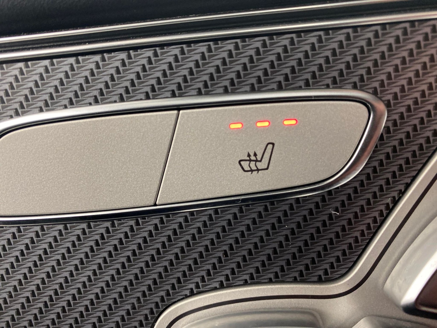 Used Mercedes-Benz EQC 2021 for sale - 76980612: Photo 18