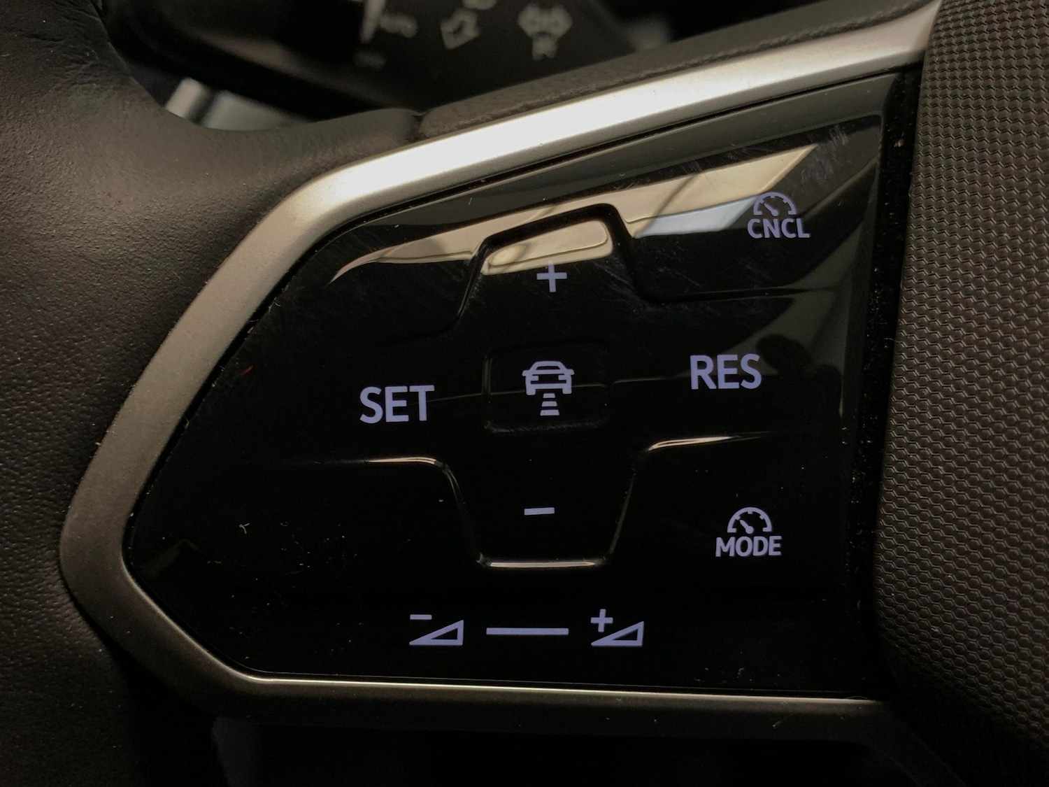 Used Volkswagen ID.5 2025 for sale - 76853835: Photo 17