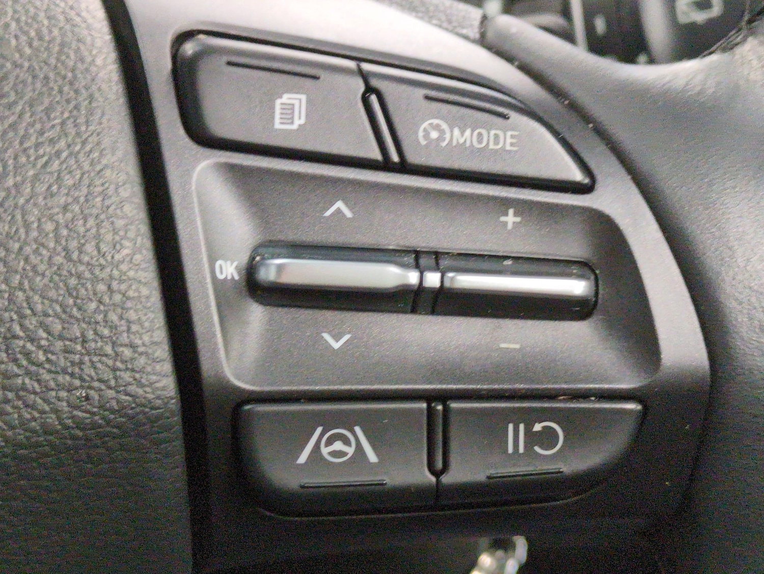 Used Hyundai KONA 2022 for sale - 76978213: Photo 17