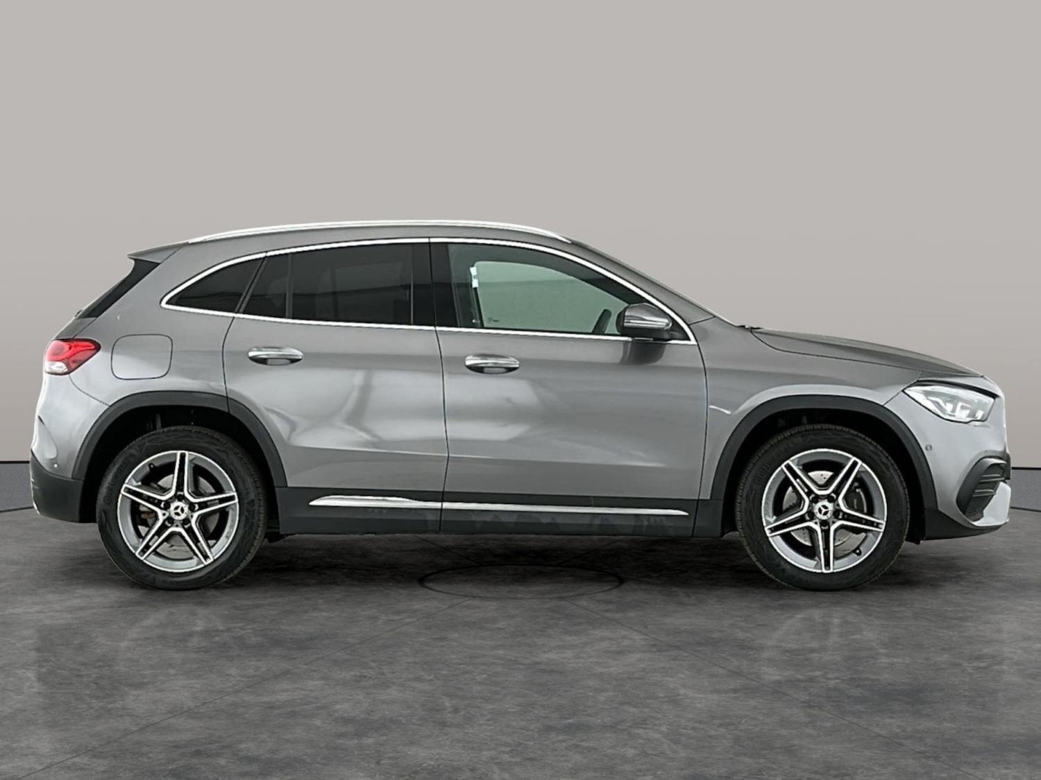 Used Mercedes-Benz GLA 2022 for sale - 77629807: Photo 5