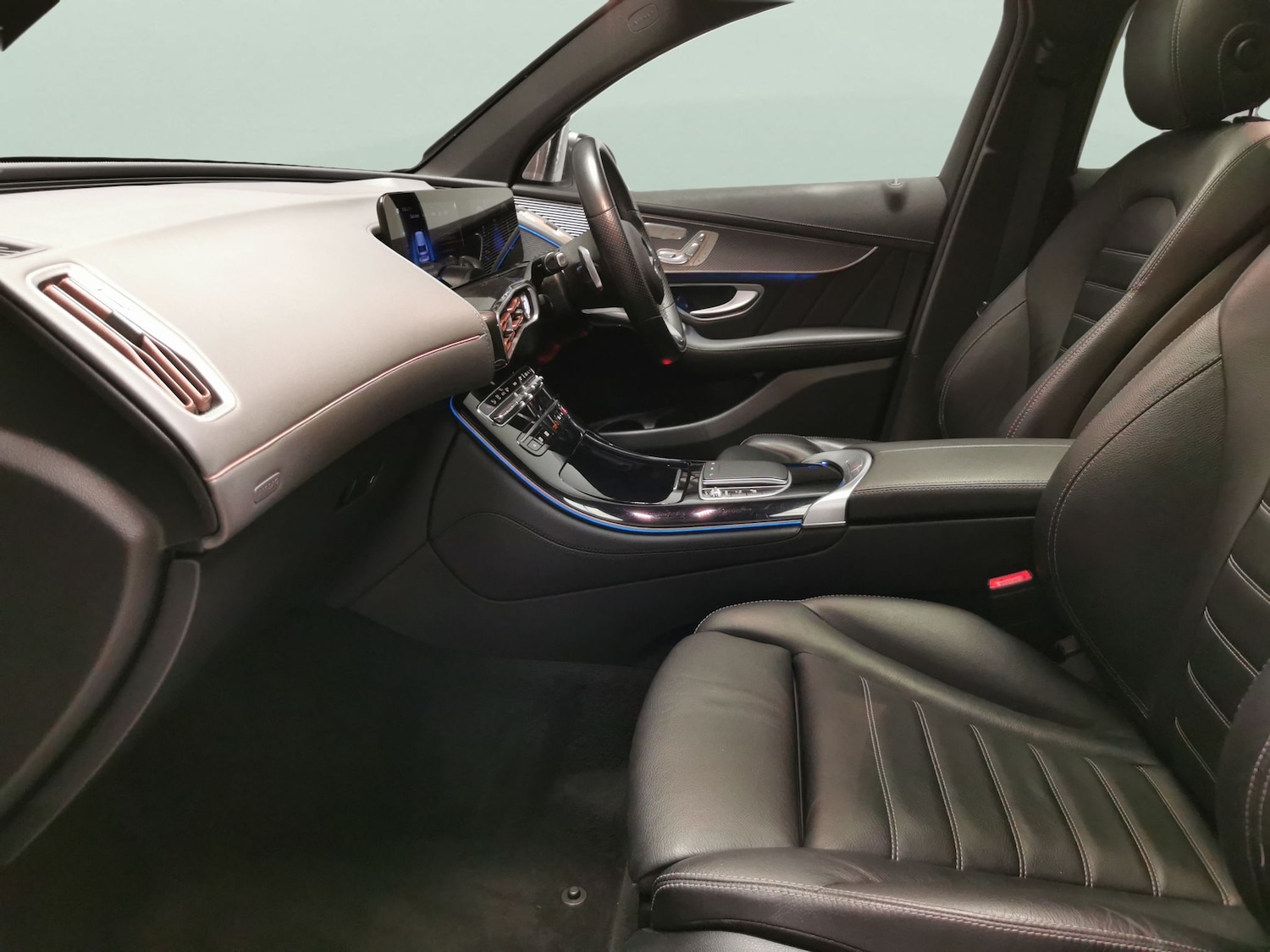 Used Mercedes-Benz EQC 2020 for sale - 76096610: Photo 5