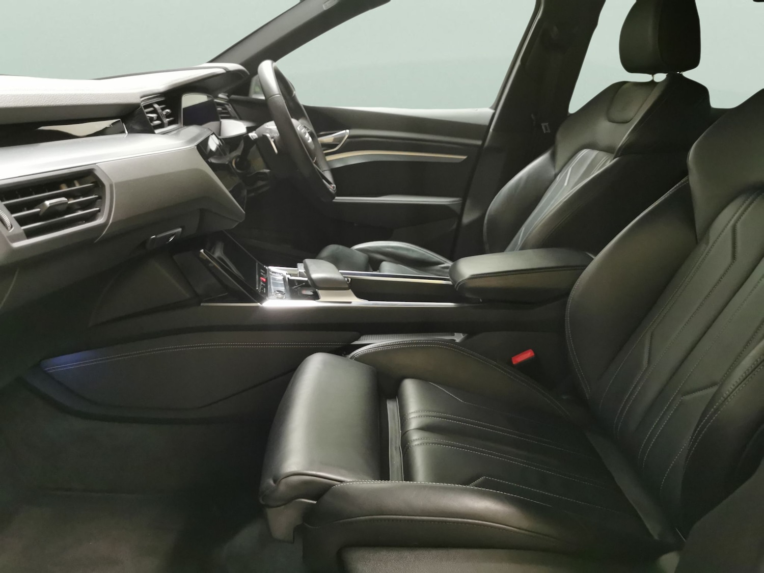 Used Audi e-tron 2022 for sale - 76144080: Photo 6