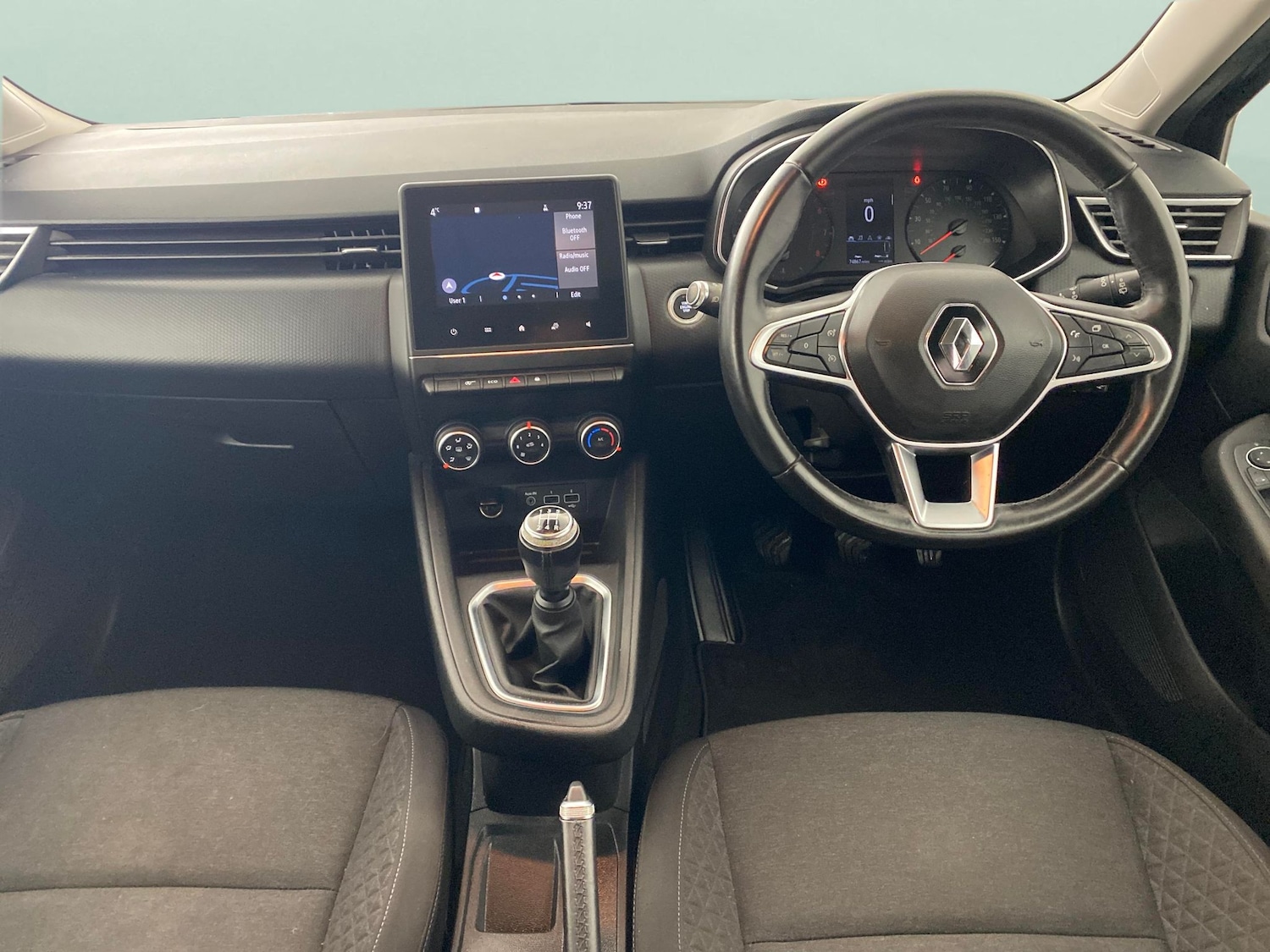 Used Renault Clio 2020 for sale - 77532528: Photo 4