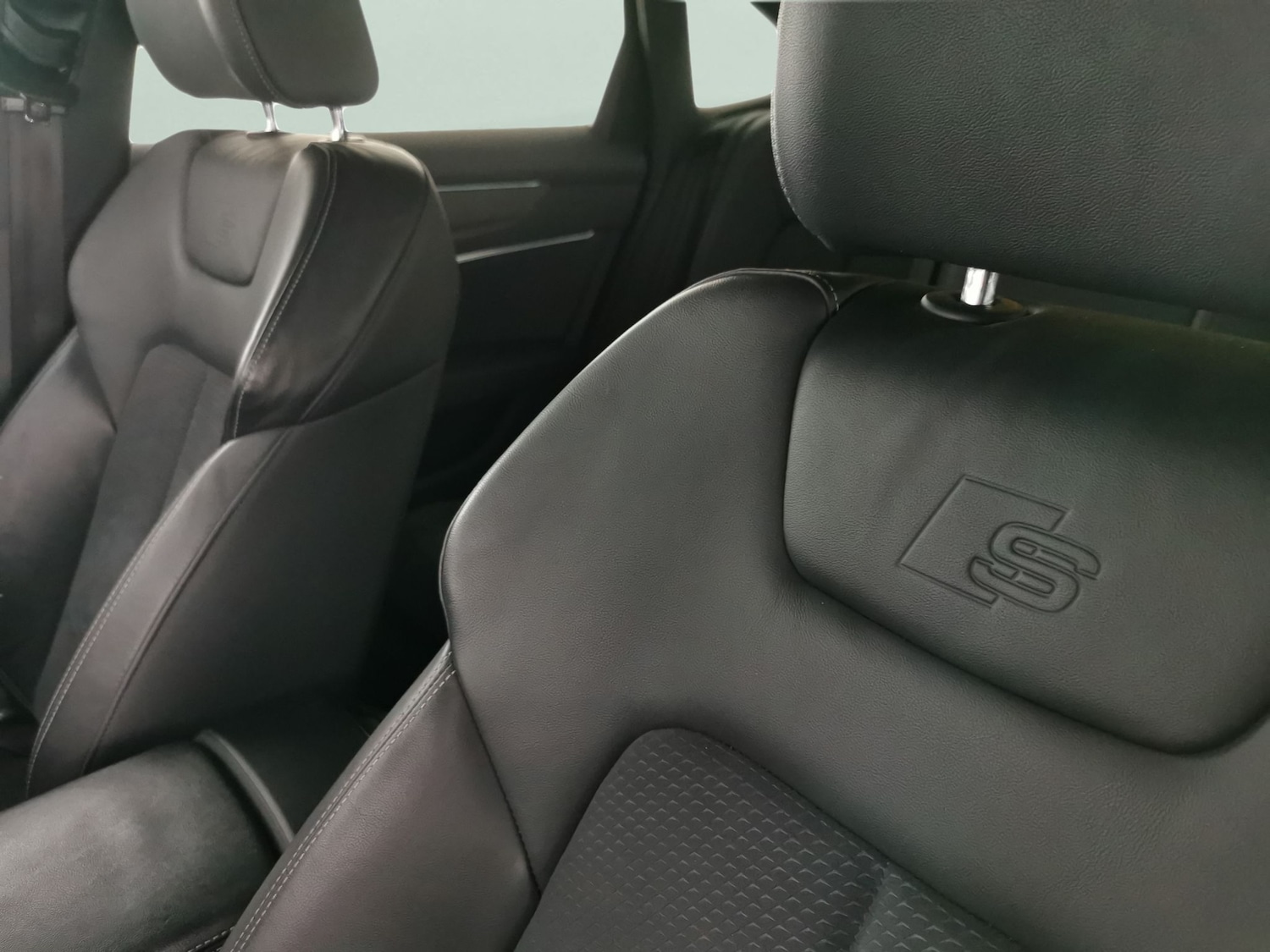 Used Audi A6 Saloon 2022 for sale - 77392408: Photo 14