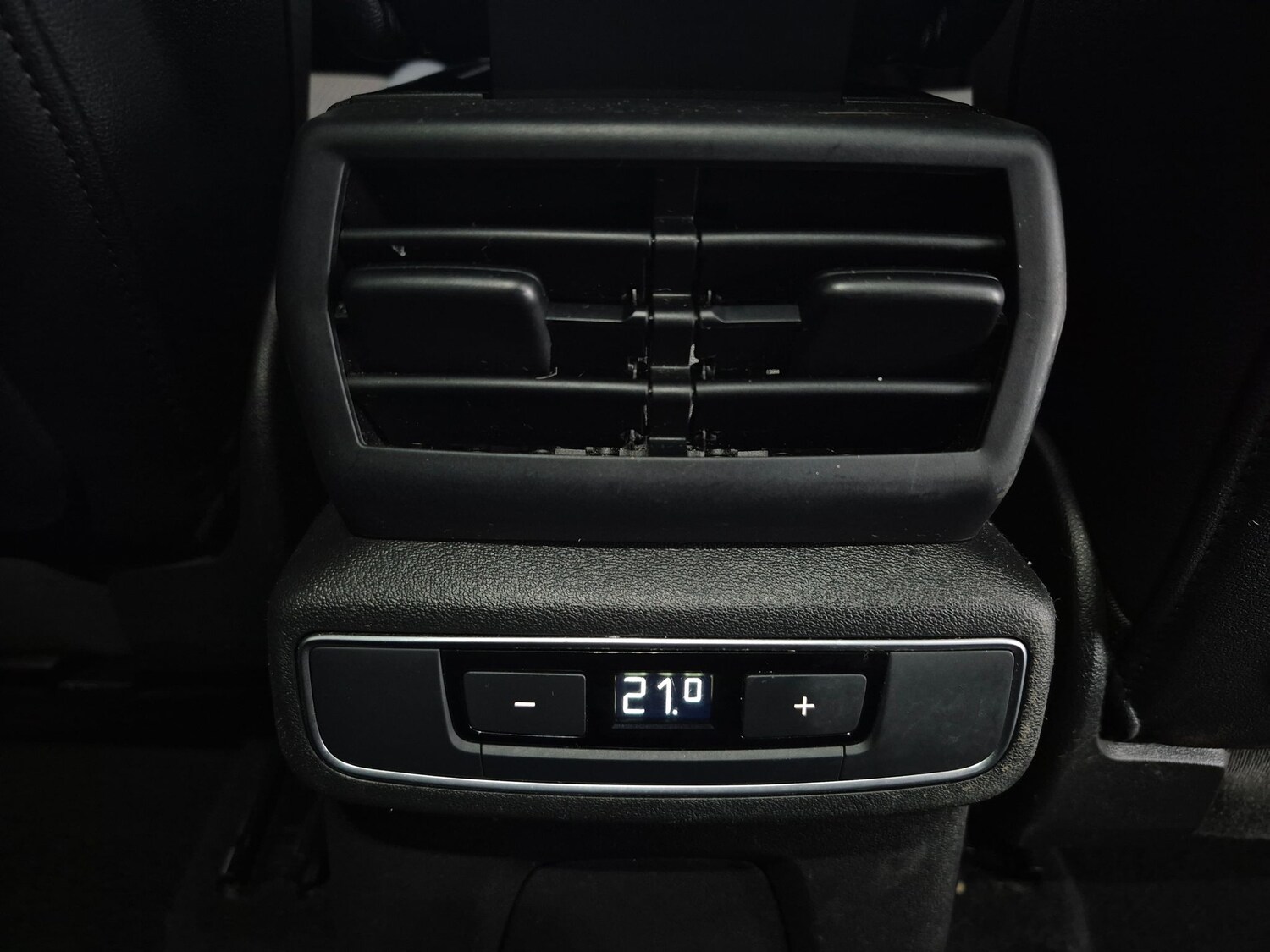 Used Audi Q4 e-tron 2023 for sale - 77581867: Photo 15