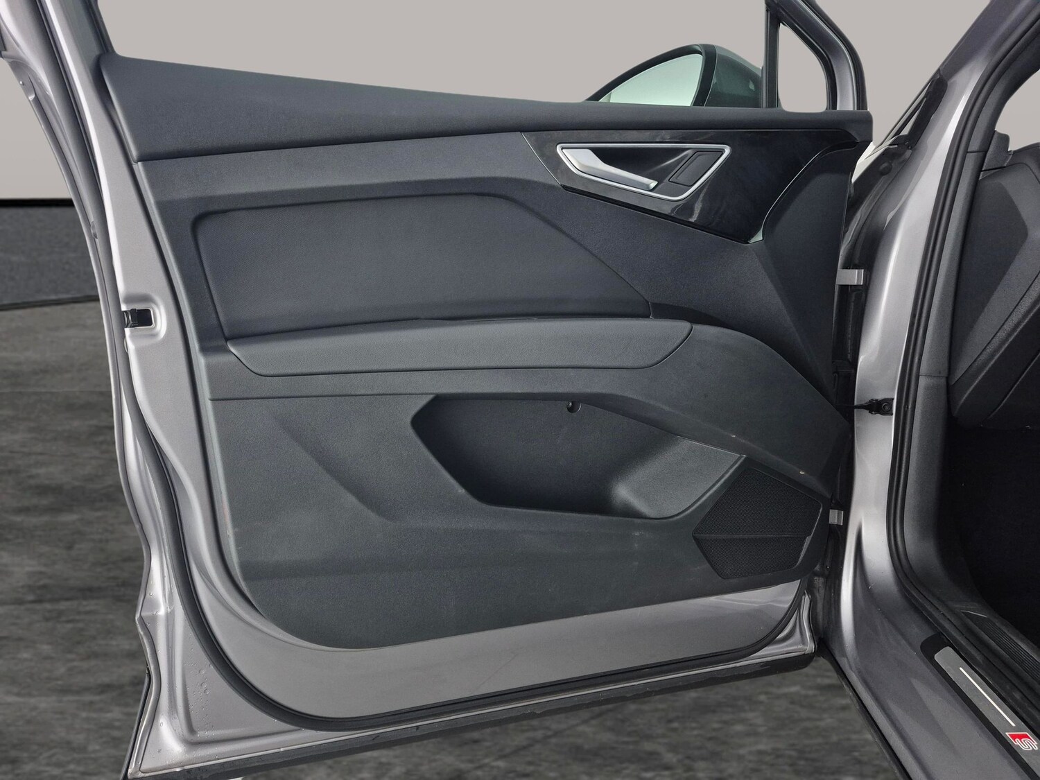 Used Audi Q4 e-tron 2023 for sale - 77581867: Photo 29