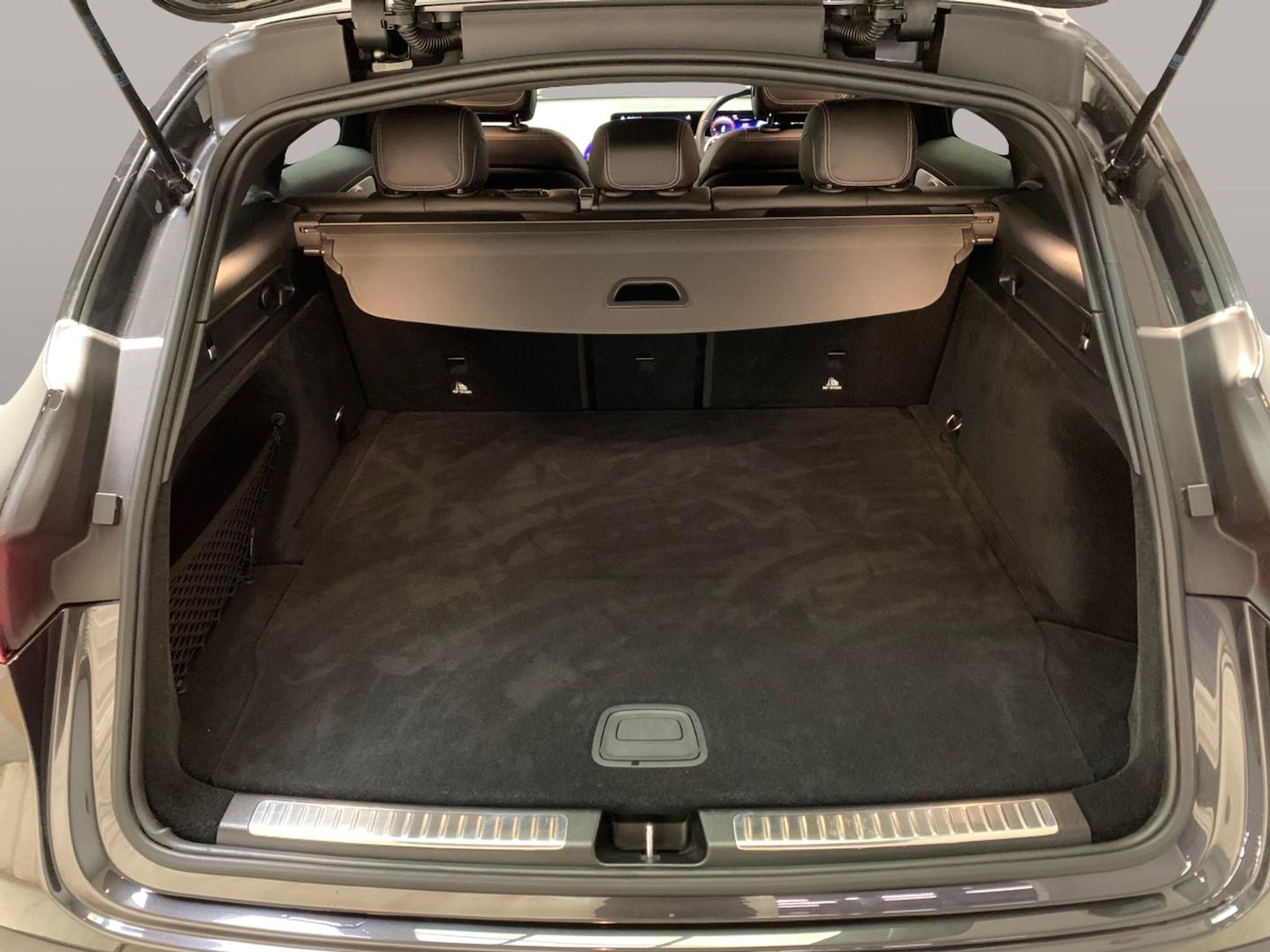 Used Mercedes-Benz EQC 2022 for sale - 76519580: Photo 9