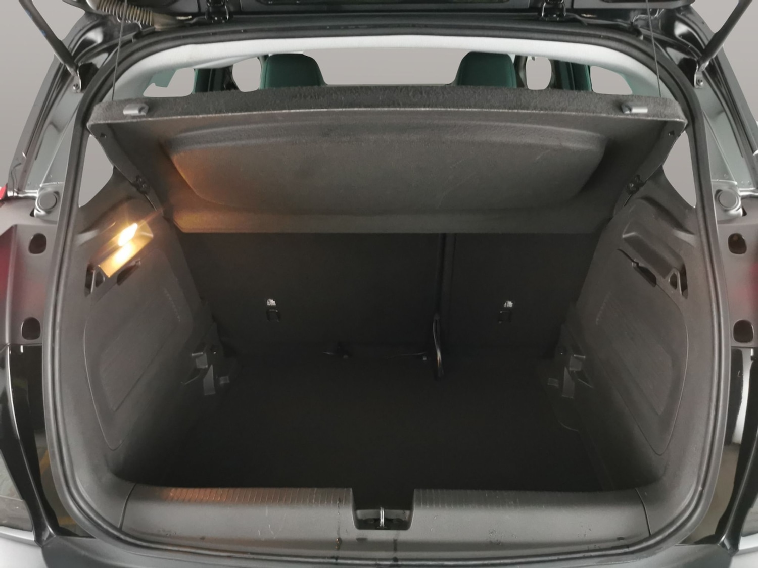 Used Vauxhall Crossland 2023 for sale - 76703977: Photo 31