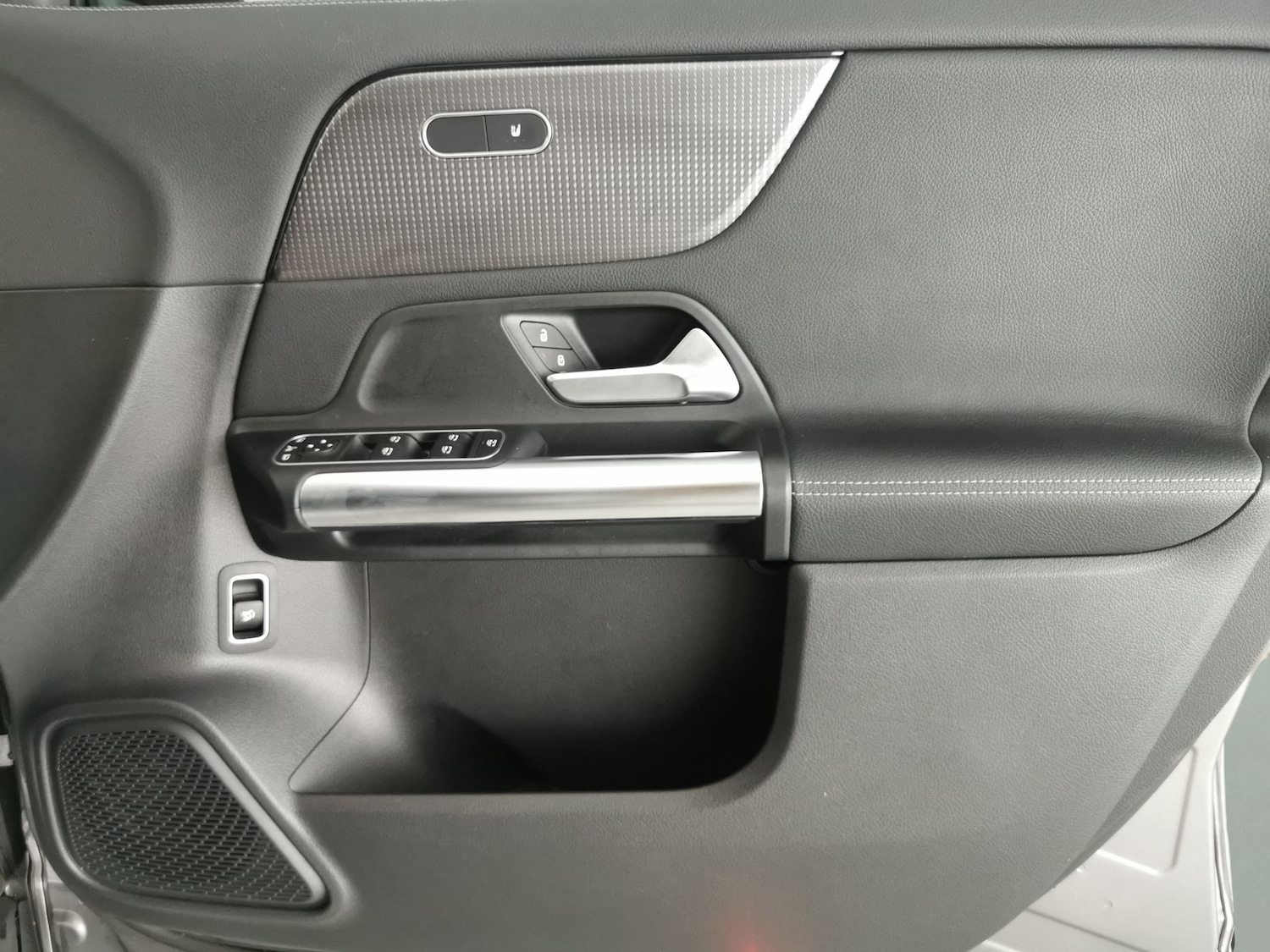 Used Mercedes-Benz GLA 2020 for sale - 76436889: Photo 37