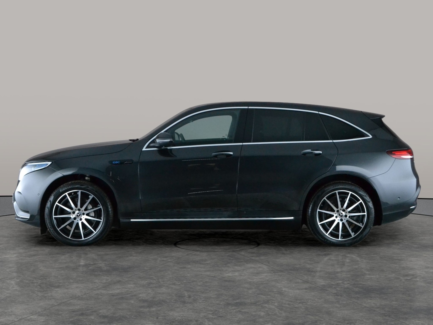 Used Mercedes-Benz EQC 2023 for sale - 78210991: Photo 15