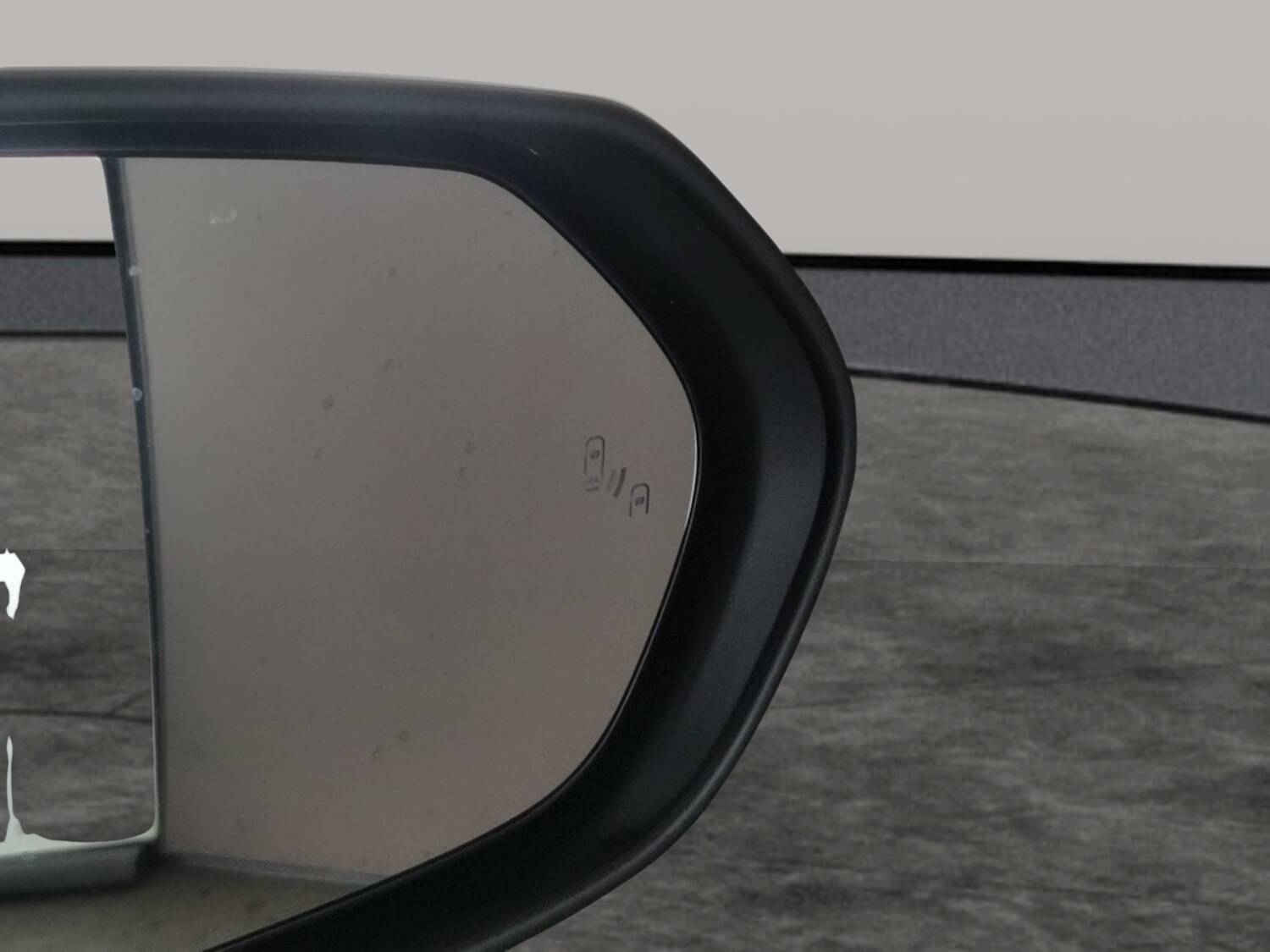 Used Toyota Yaris Cross 2024 for sale - 77674254: Photo 27