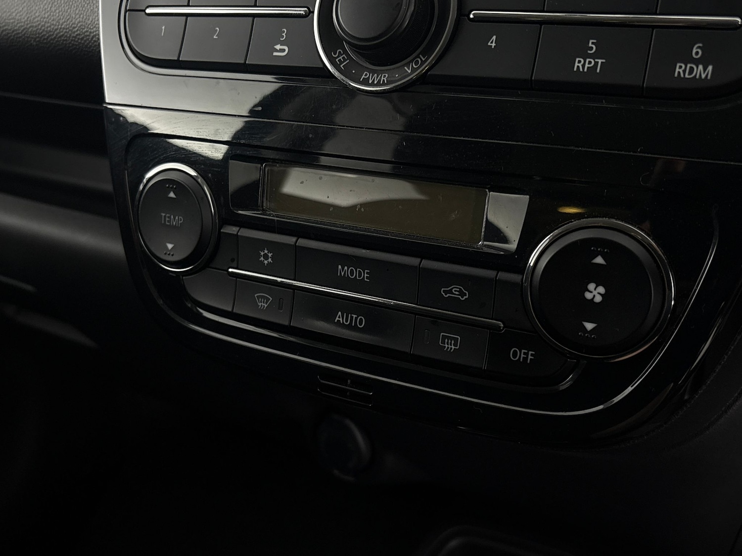 Used Mitsubishi Mirage 2018 for sale - 76426181: Photo 23