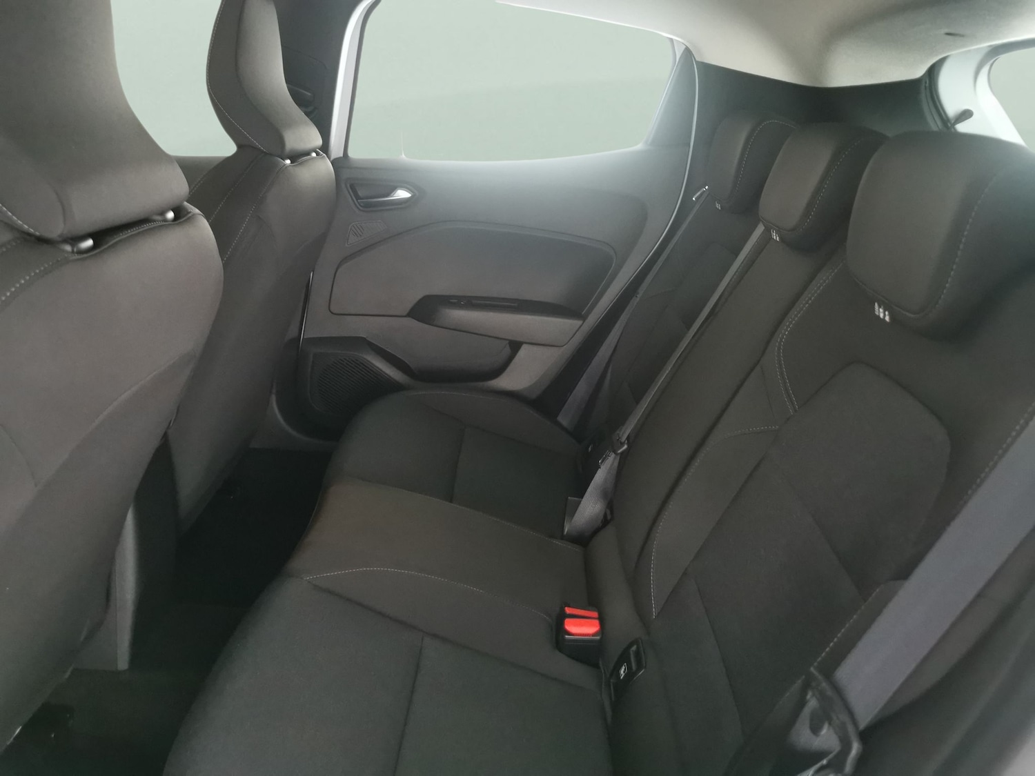 Used Renault Clio 2023 for sale - 76502088: Photo 25