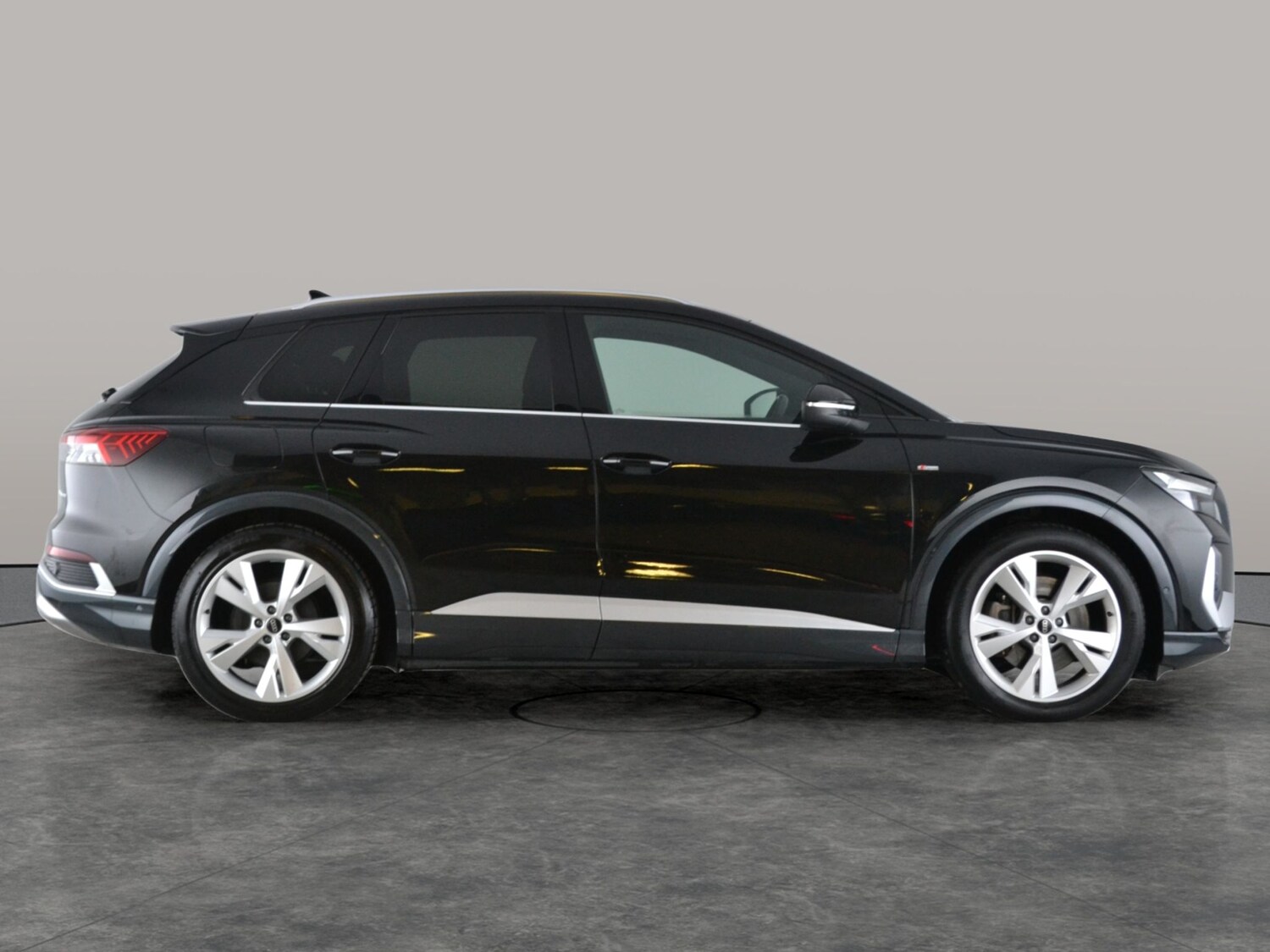 Used Audi Q4 e-tron 2022 for sale - 78001039: Photo 11