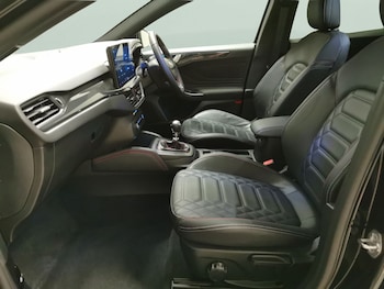 Used Ford Focus 2023 for sale - 79185008: Photo