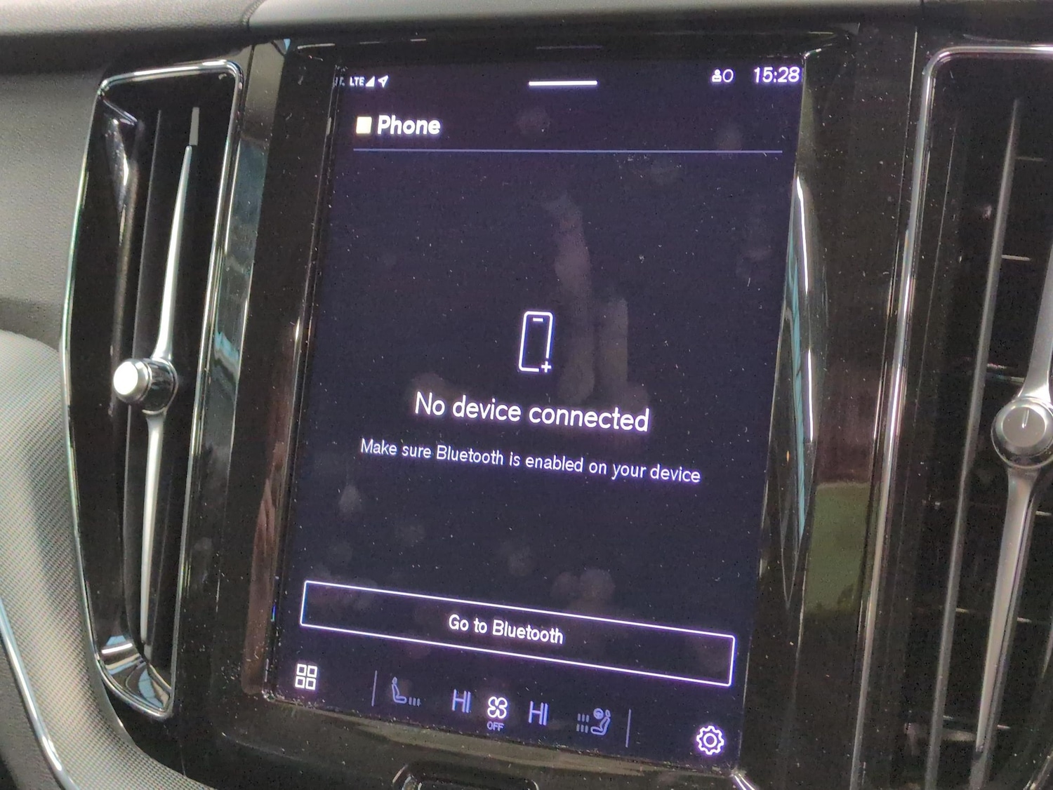 Used Volvo XC60 2023 for sale - 77127926: Photo 18