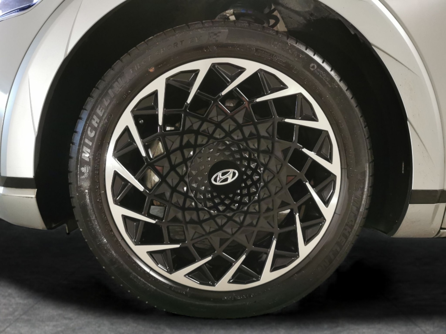 Used Hyundai IONIQ 5 2022 for sale - 76519609: Photo 28