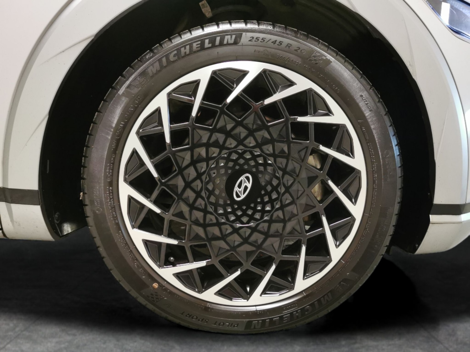 Used Hyundai IONIQ 5 2022 for sale - 76519609: Photo 29