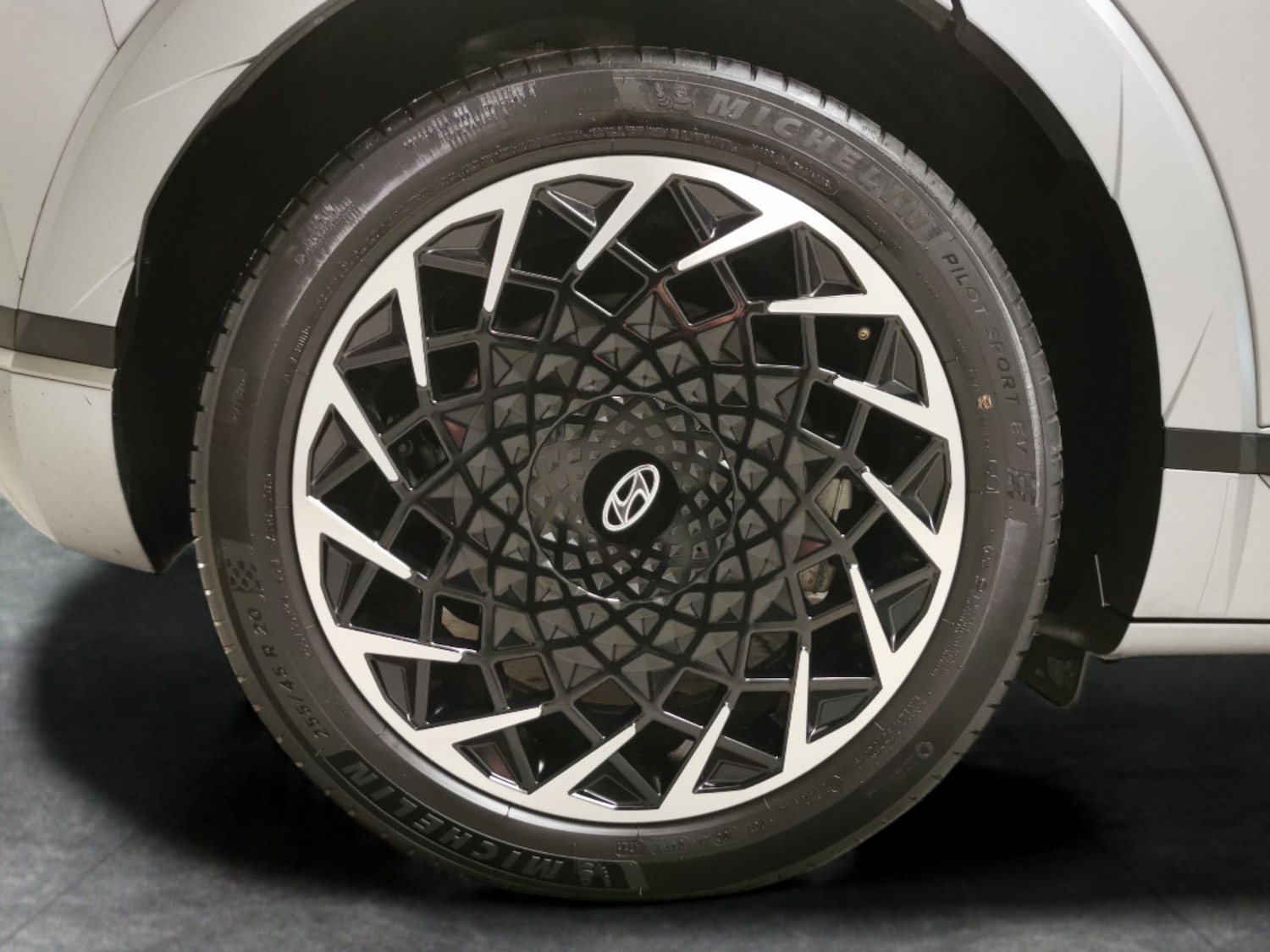 Used Hyundai IONIQ 5 2022 for sale - 76519609: Photo 30