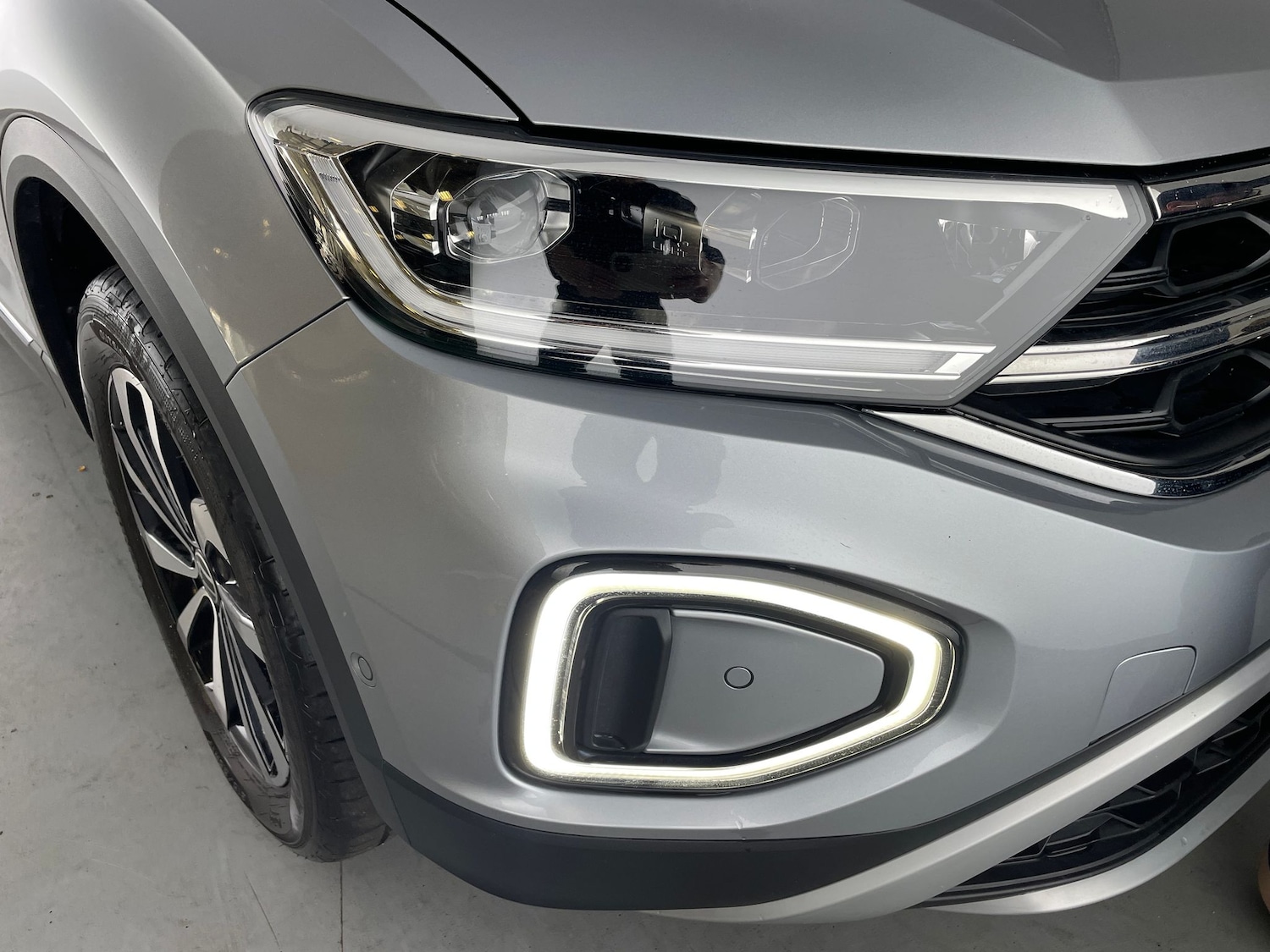 Used Volkswagen T-Roc 2023 for sale - 76653000: Photo 25