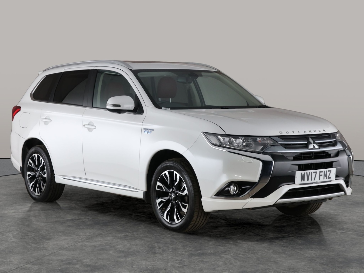 Used Mitsubishi Outlander 2017 for sale - 76792792: Photo 9
