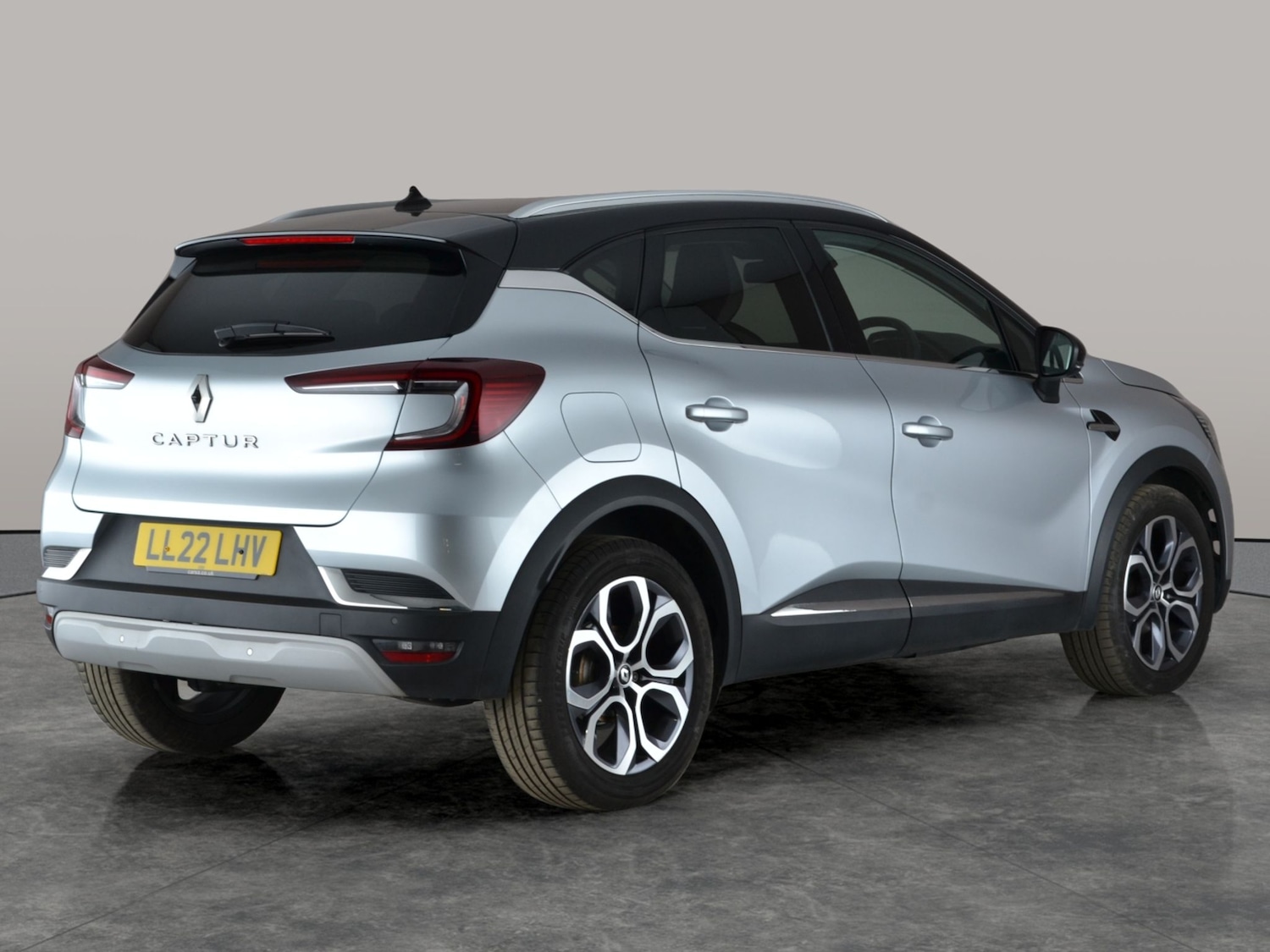 Used Renault Captur 2022 for sale - 77392431: Photo 10