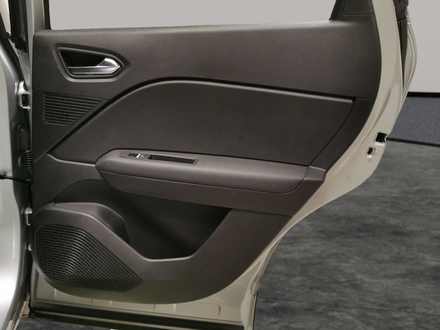 Used Renault Captur 2022 for sale - 77392431: Photo 29