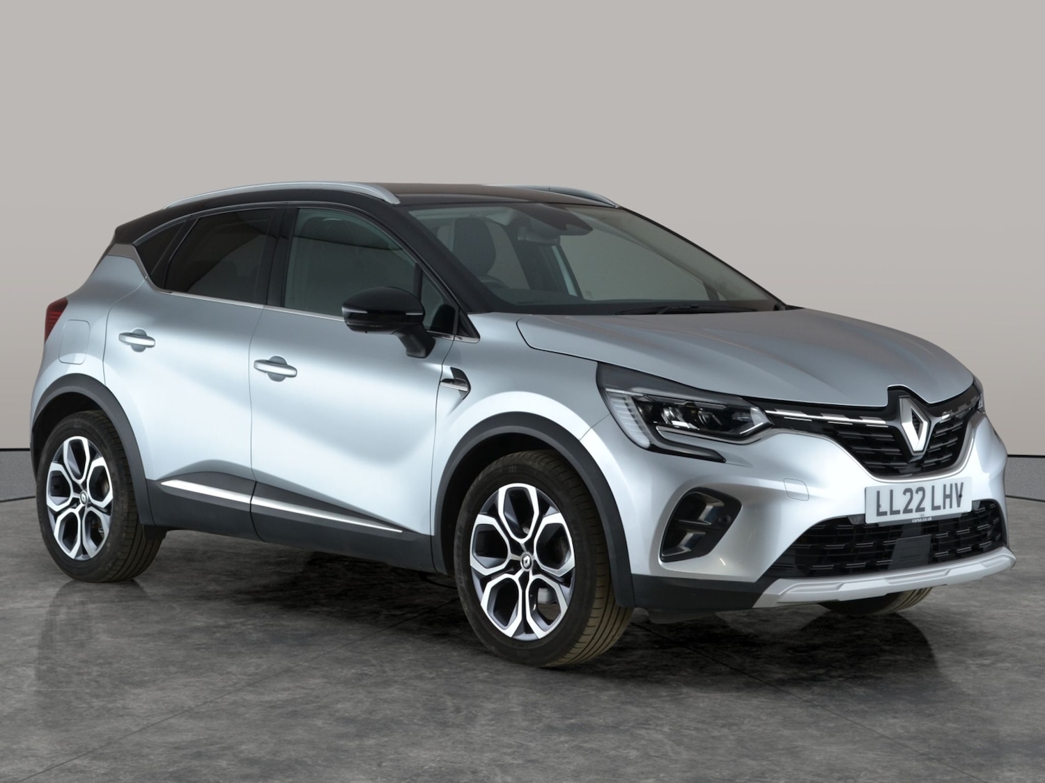 Used Renault Captur 2022 for sale - 77392431: Photo 8