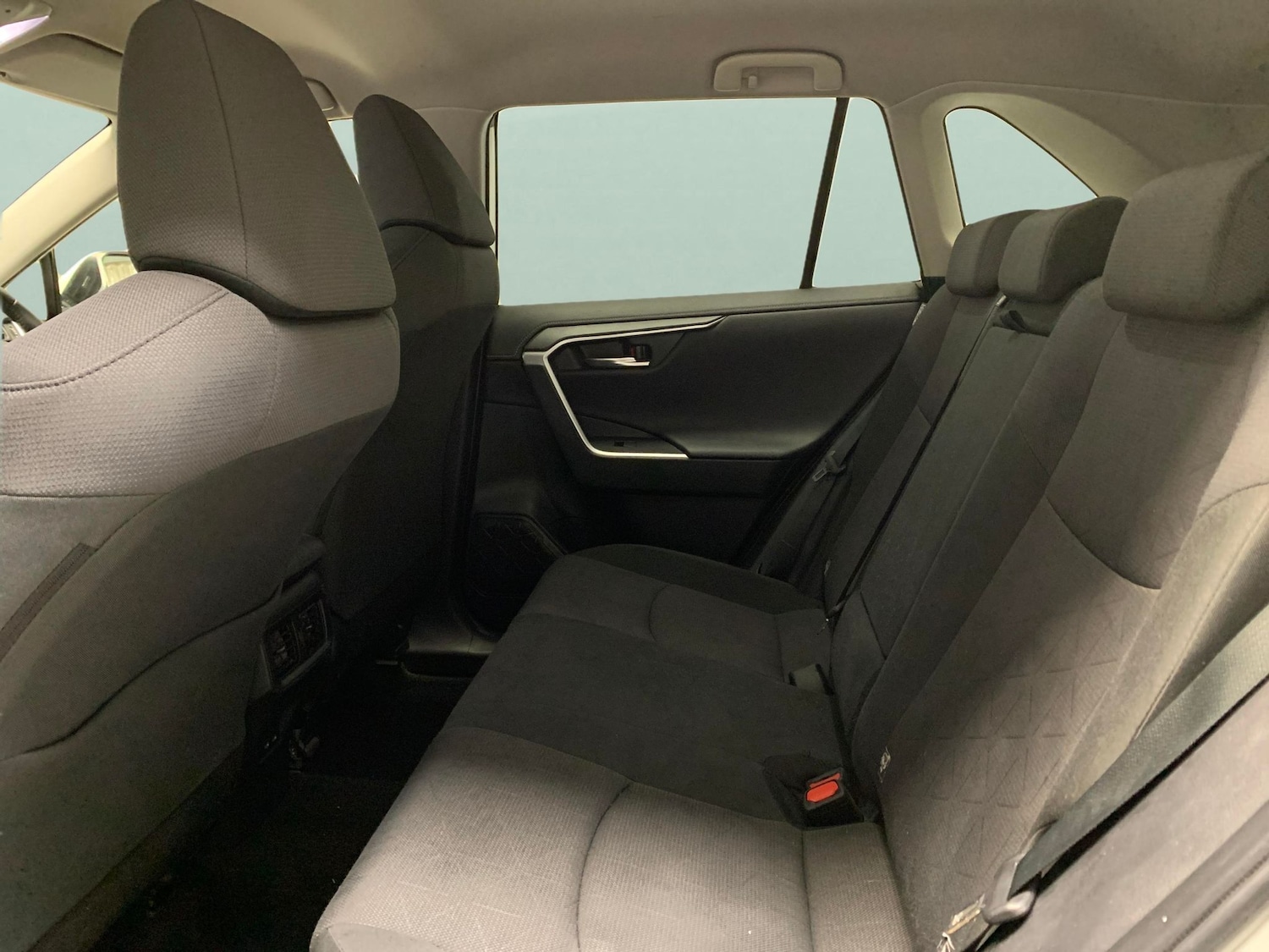 Used Toyota RAV4 2022 for sale - 77043379: Photo 24