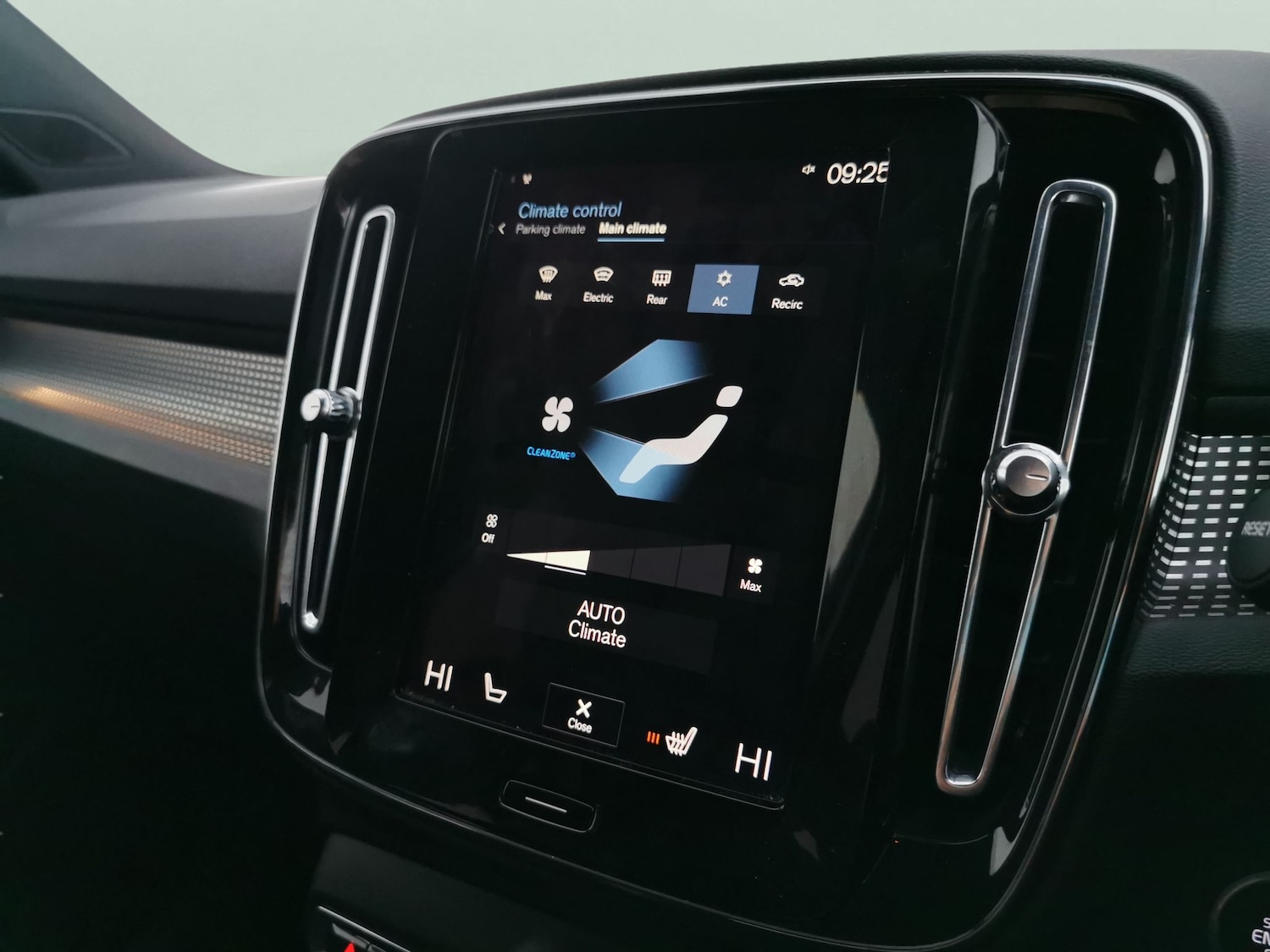 Used Volvo XC40 2022 for sale - 77604971: Photo 18