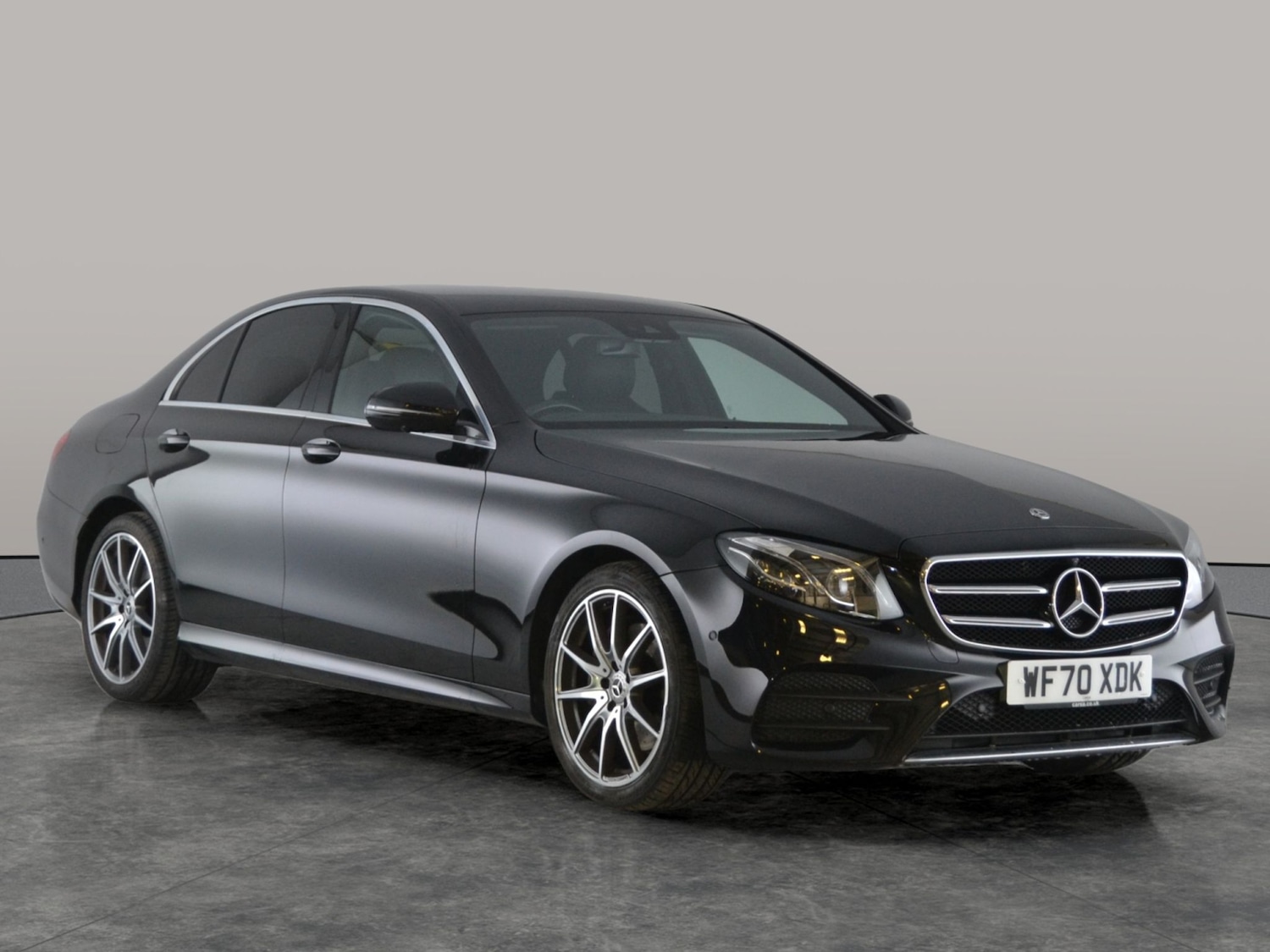 Used Mercedes-Benz E Class 2020 for sale - 77578040: Photo 14