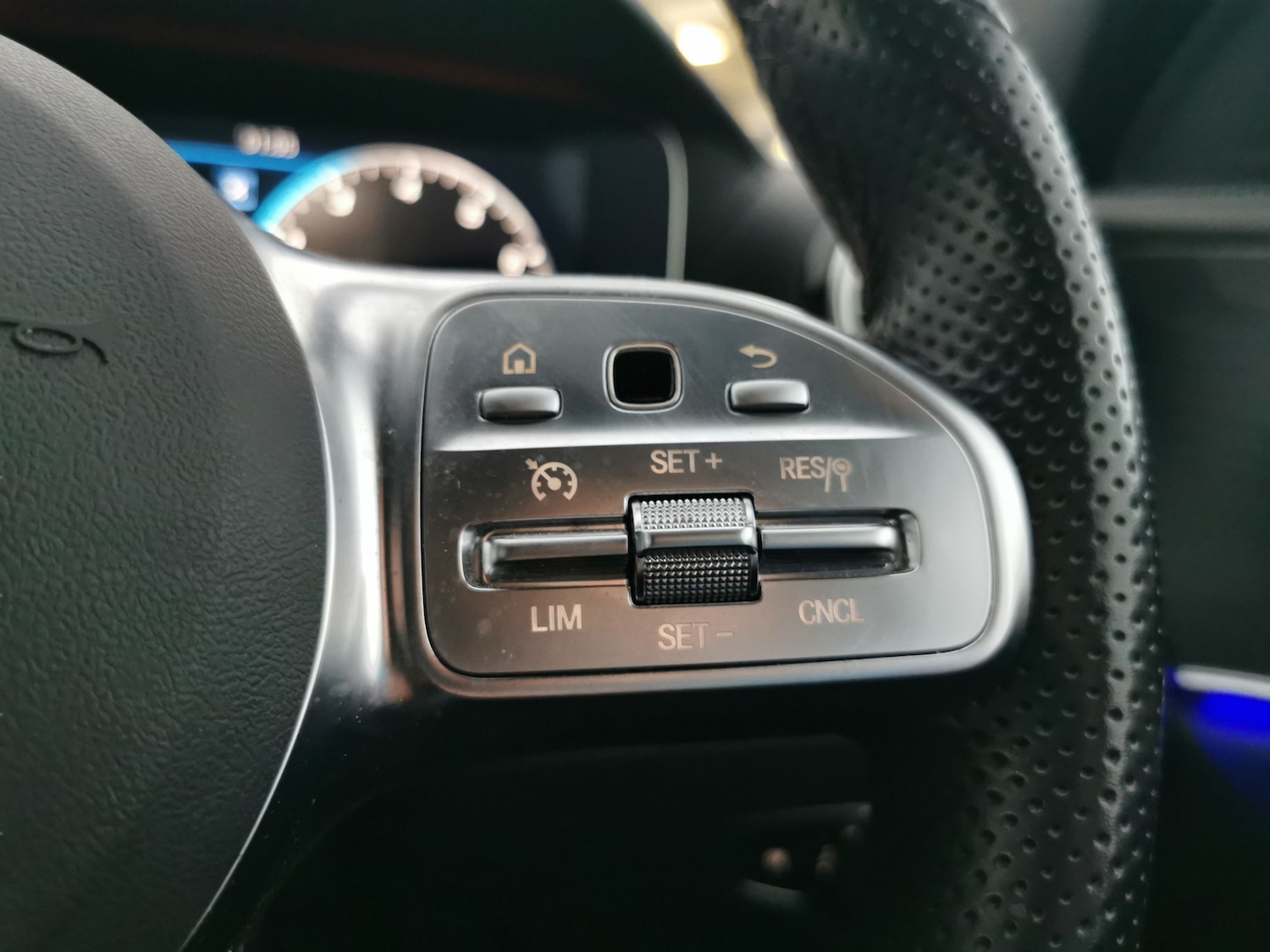 Used Mercedes-Benz E Class 2020 for sale - 77578040: Photo 24