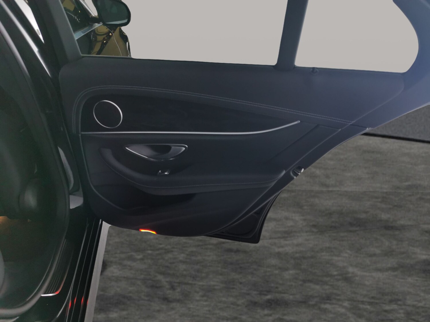 Used Mercedes-Benz E Class 2020 for sale - 77578040: Photo 33